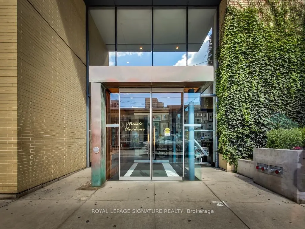 438 King Street W, #1311