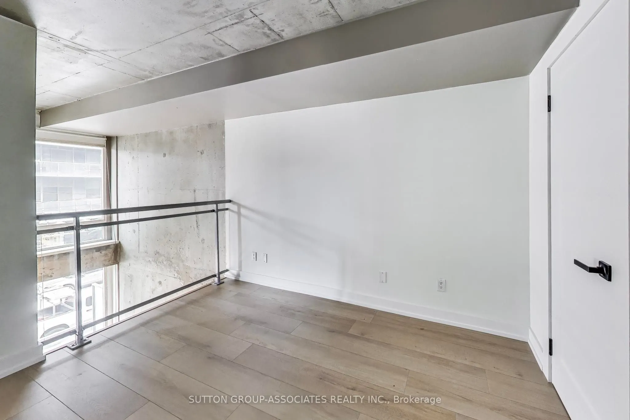 1029 King Street W, #213