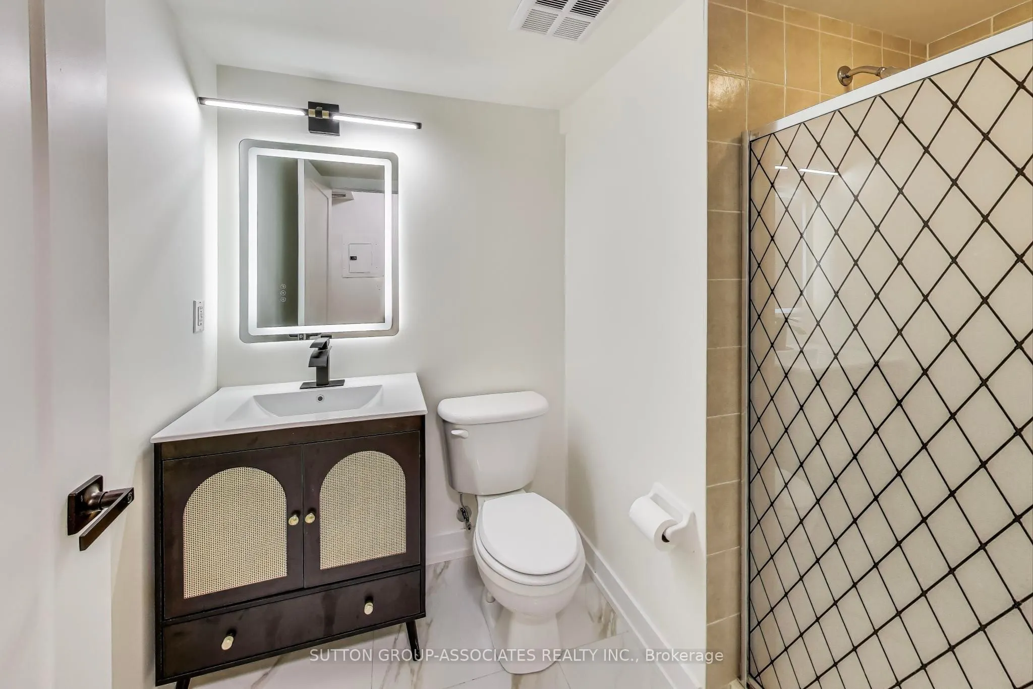 1029 King Street W, #213