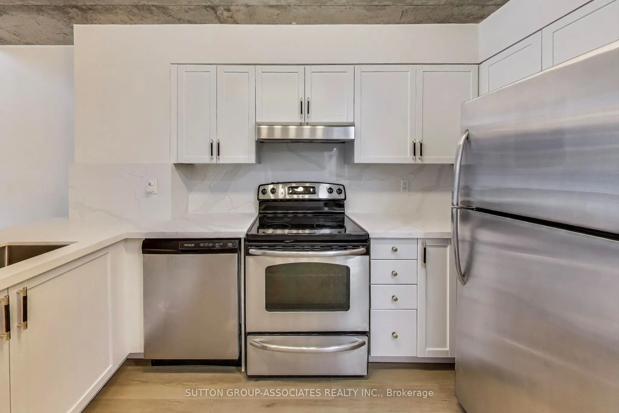 1029 King Street W, #213