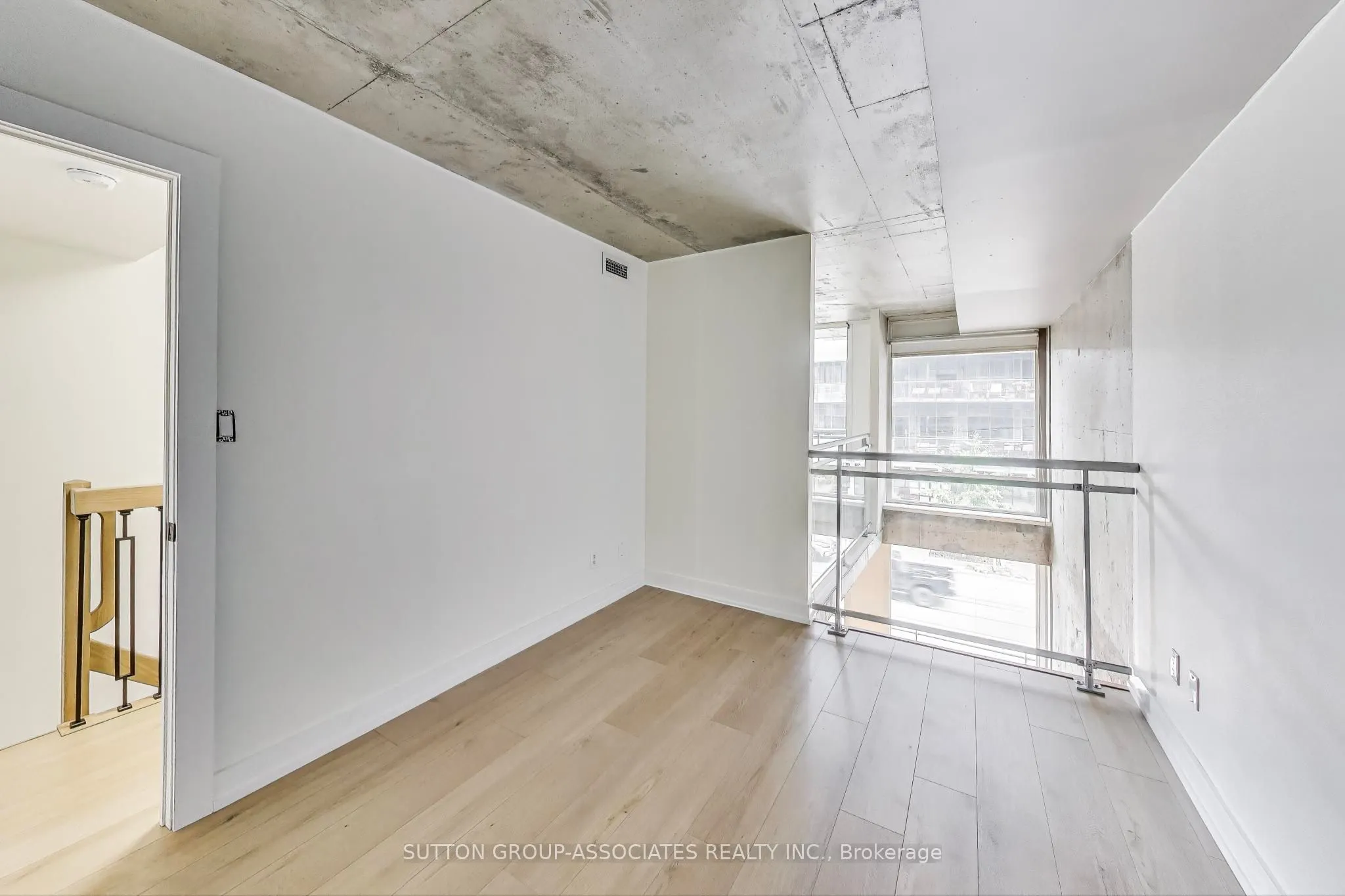 1029 King Street W, #213