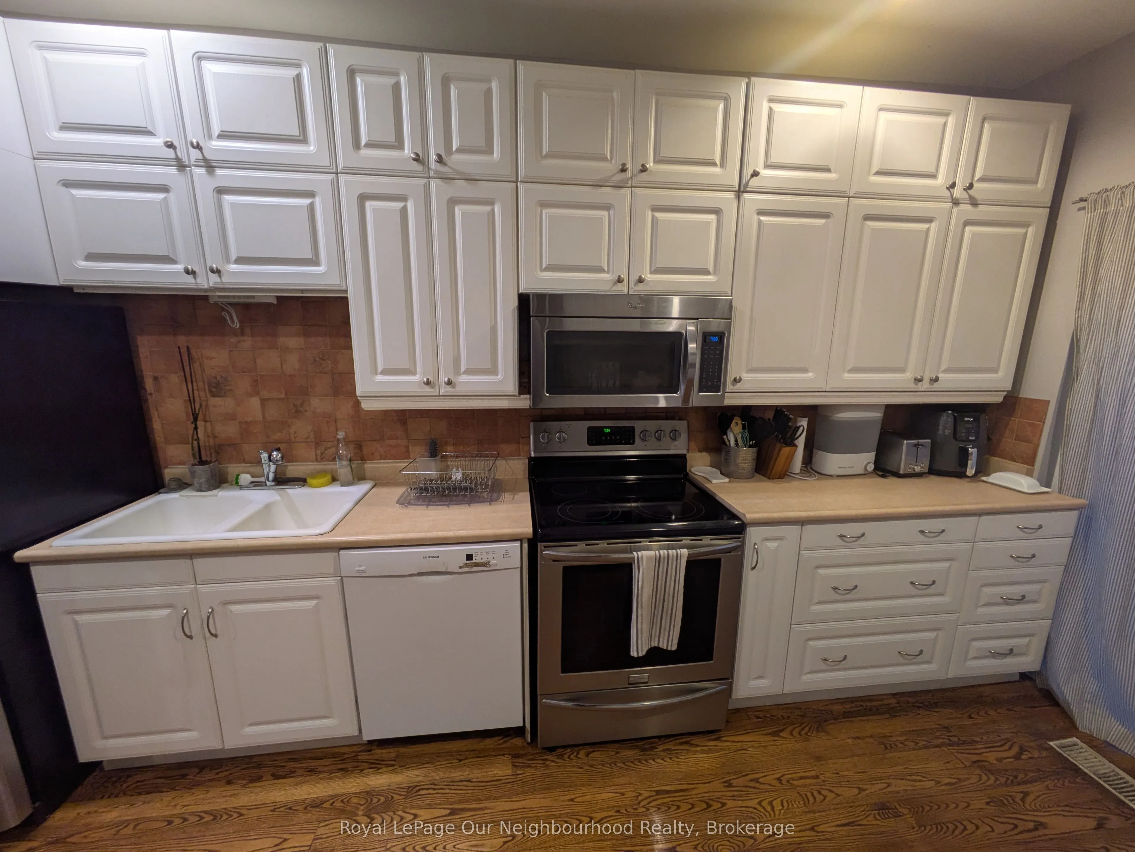 86 Asquith Avenue, #Lower