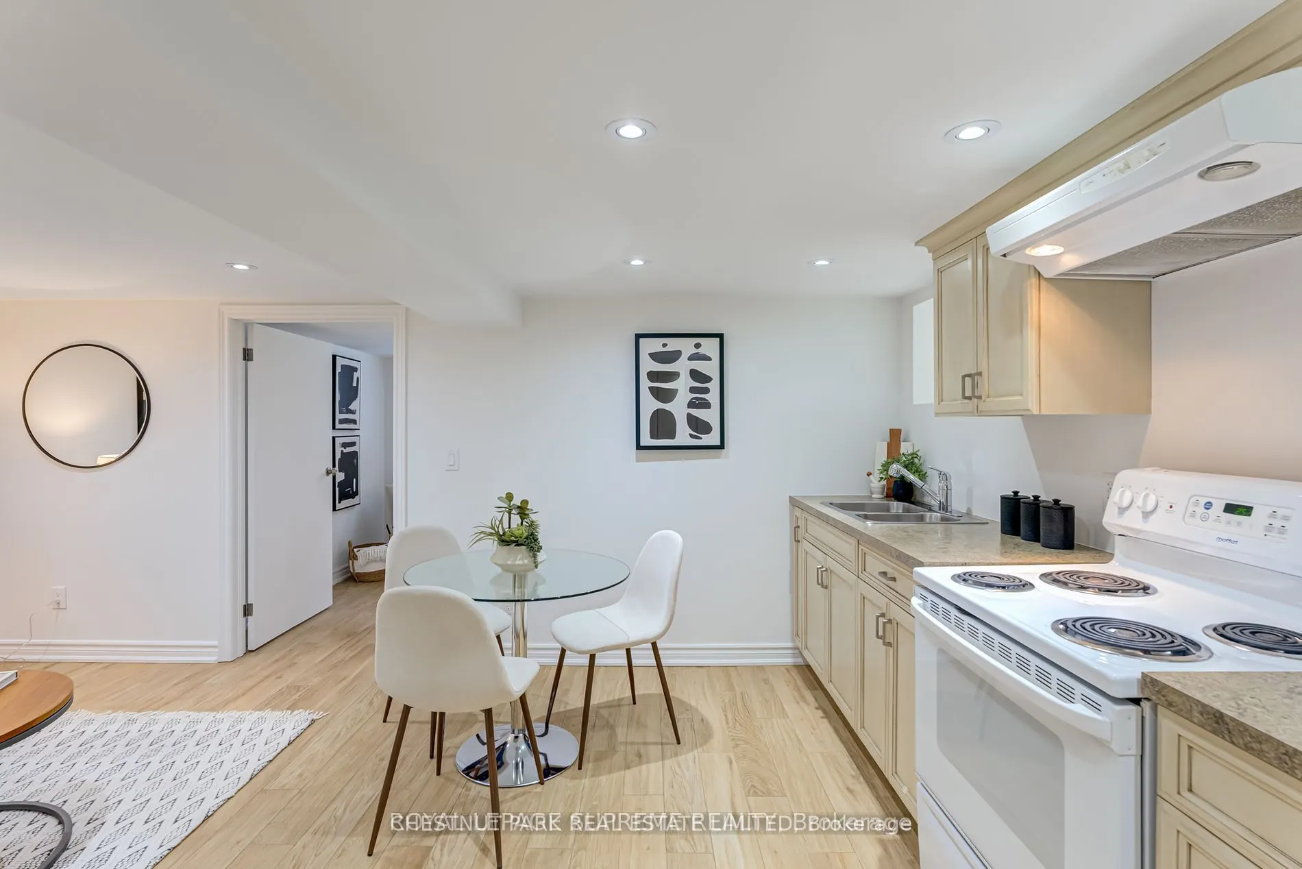 173 Arlington Avenue, #Lower