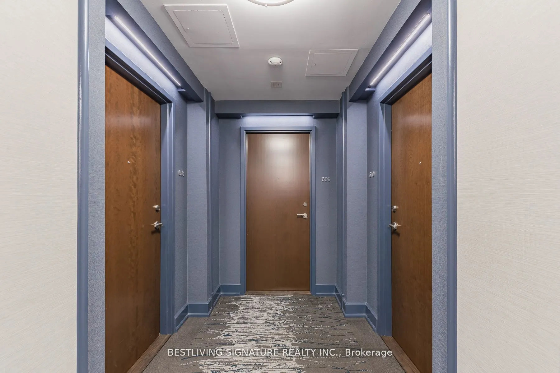 650 Sheppard Avenue E, #609