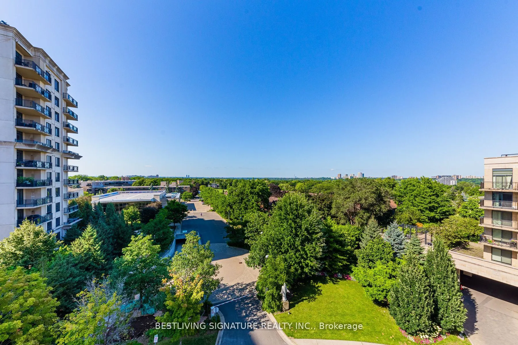 650 Sheppard Avenue E, #609