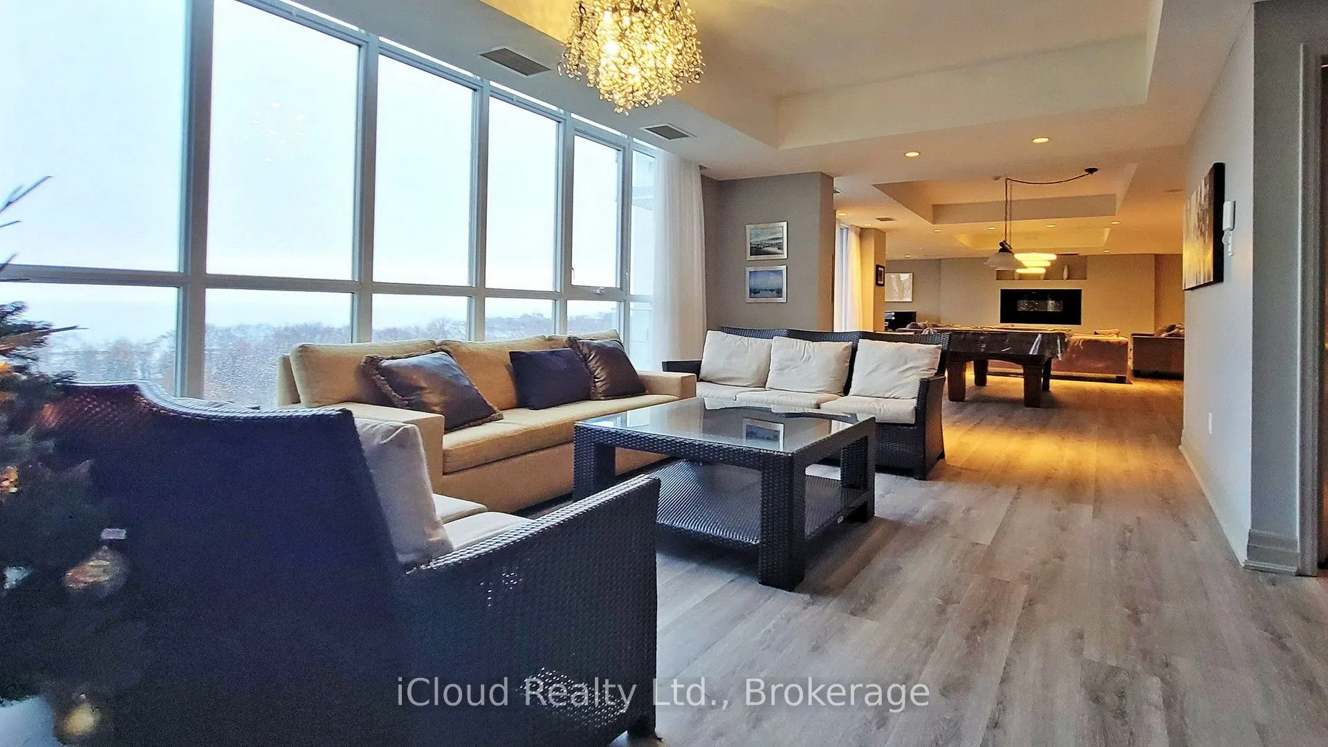 628 Fleet Street, #2707