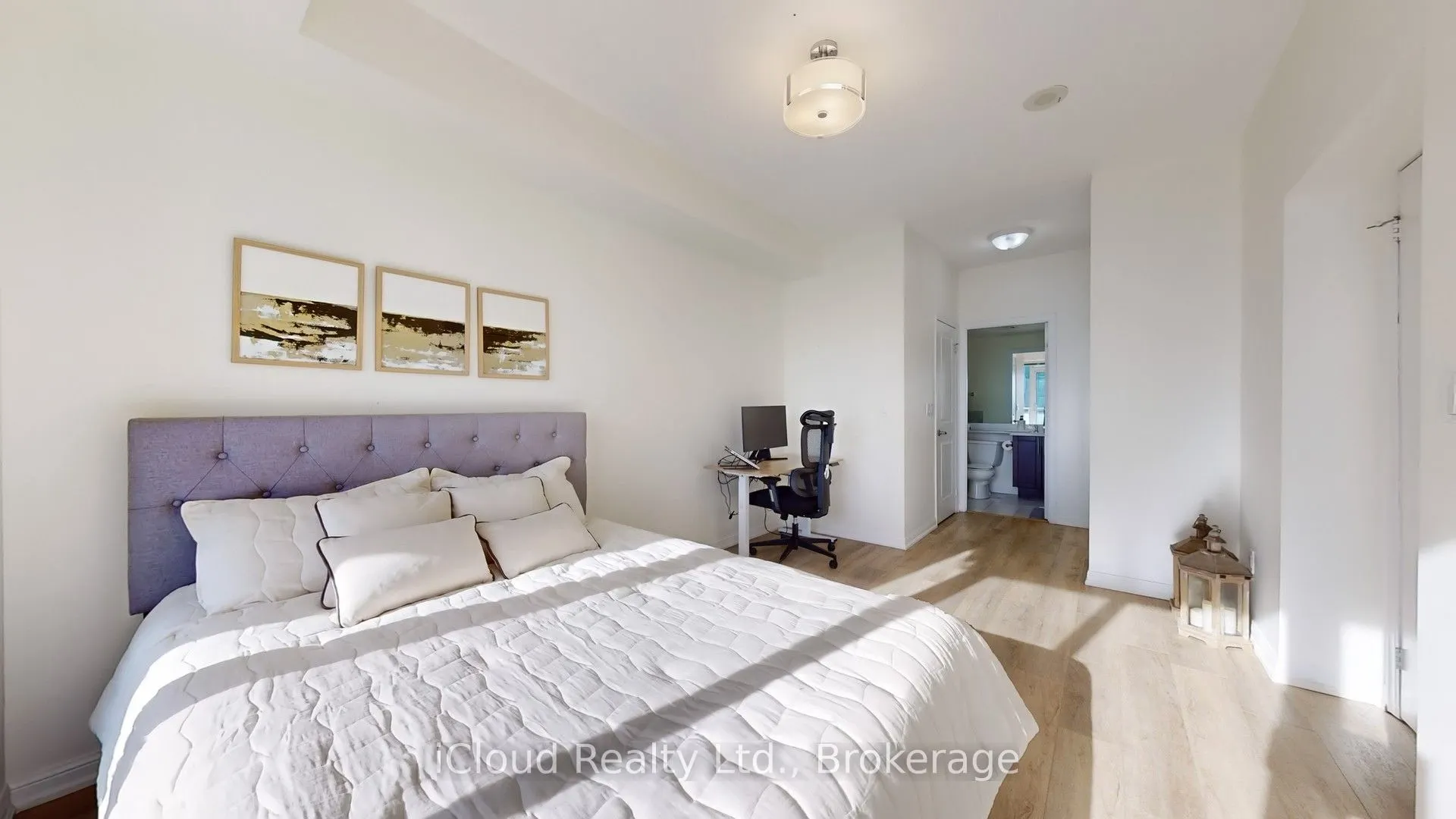 628 Fleet Street, #2707