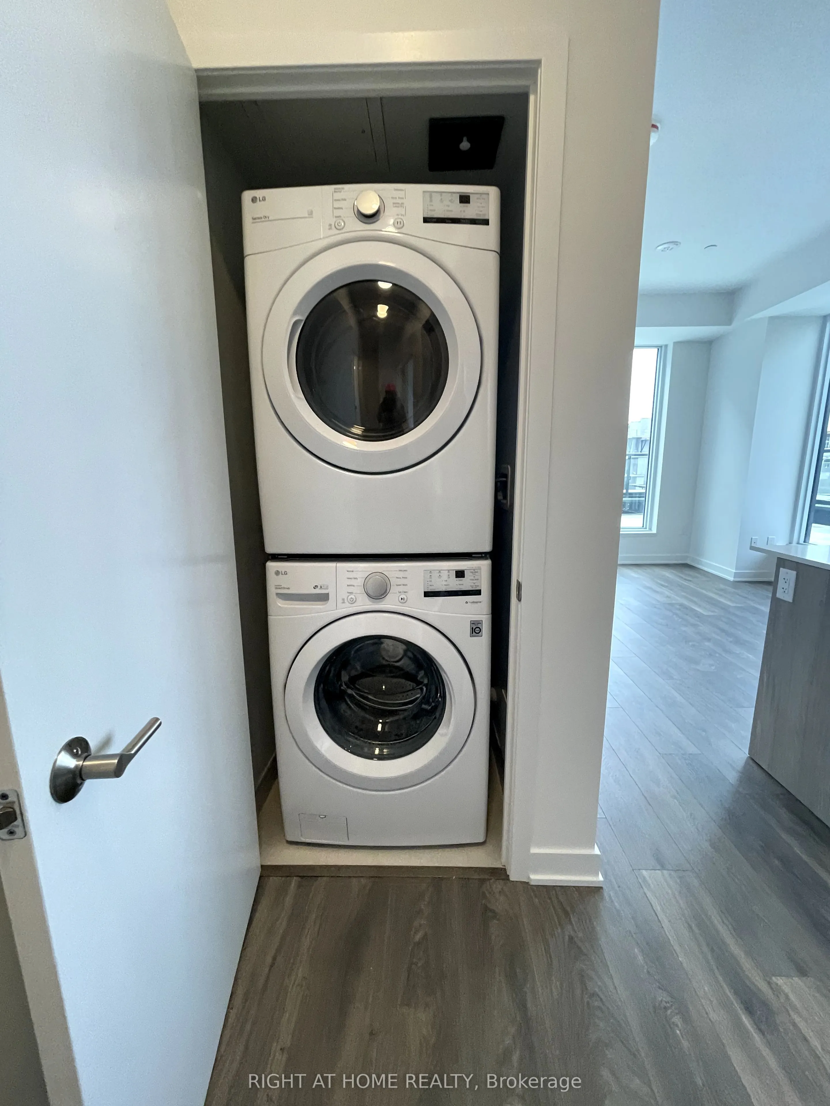 35 Tubman Avenue, #415W