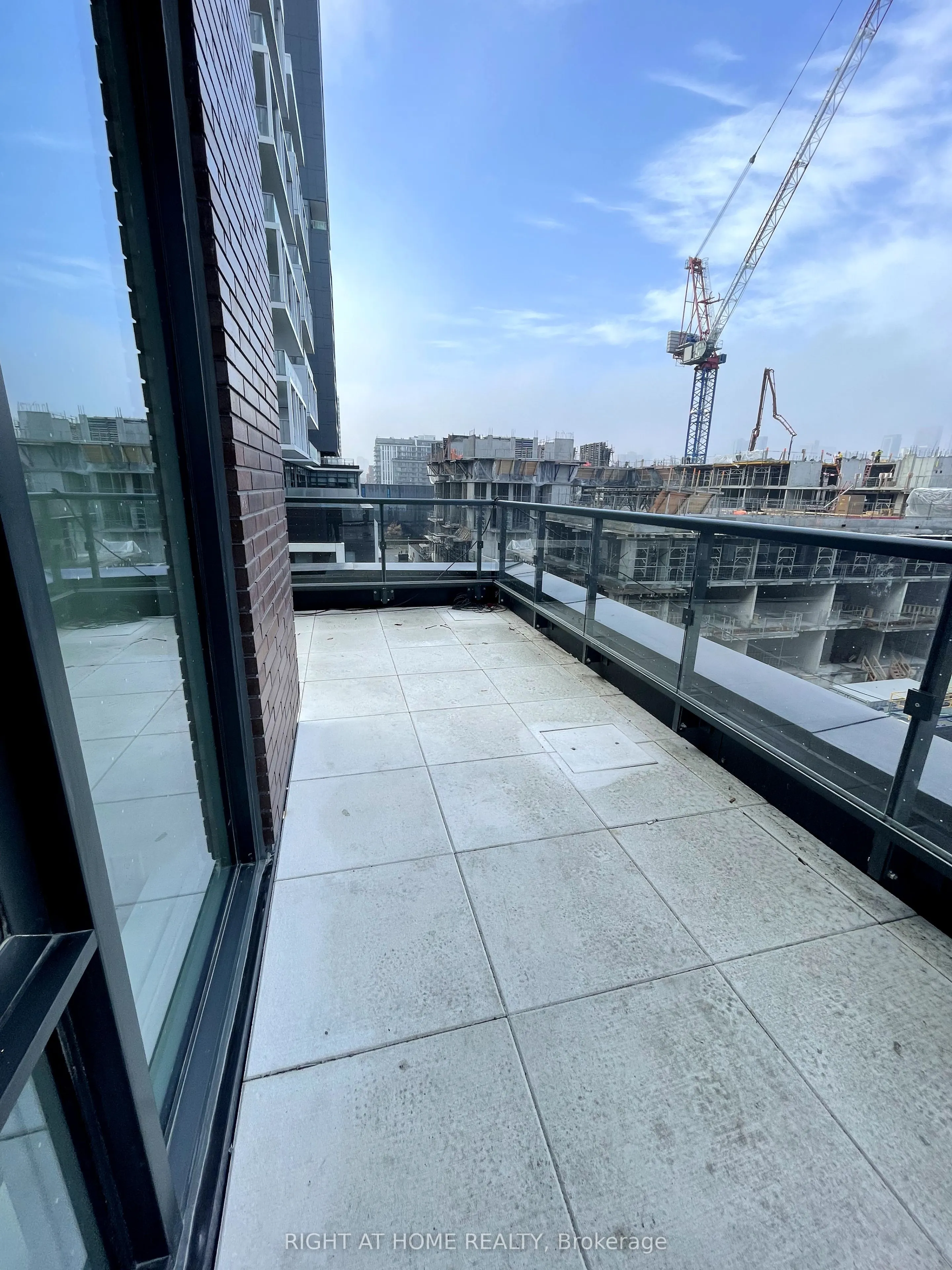 35 Tubman Avenue, #415W