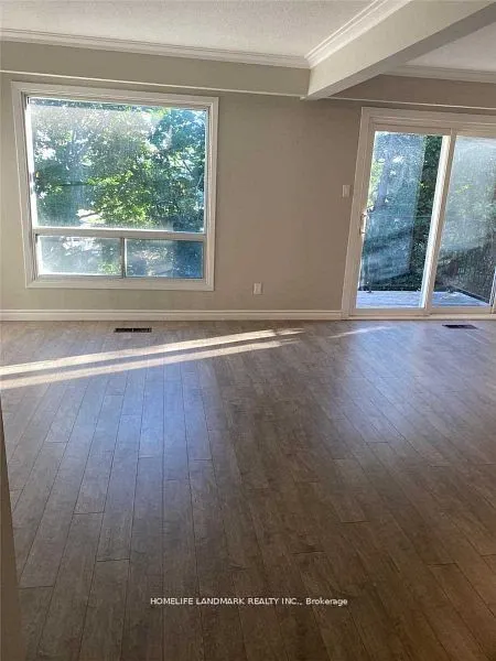 120 Micmac Crescent, #Upper