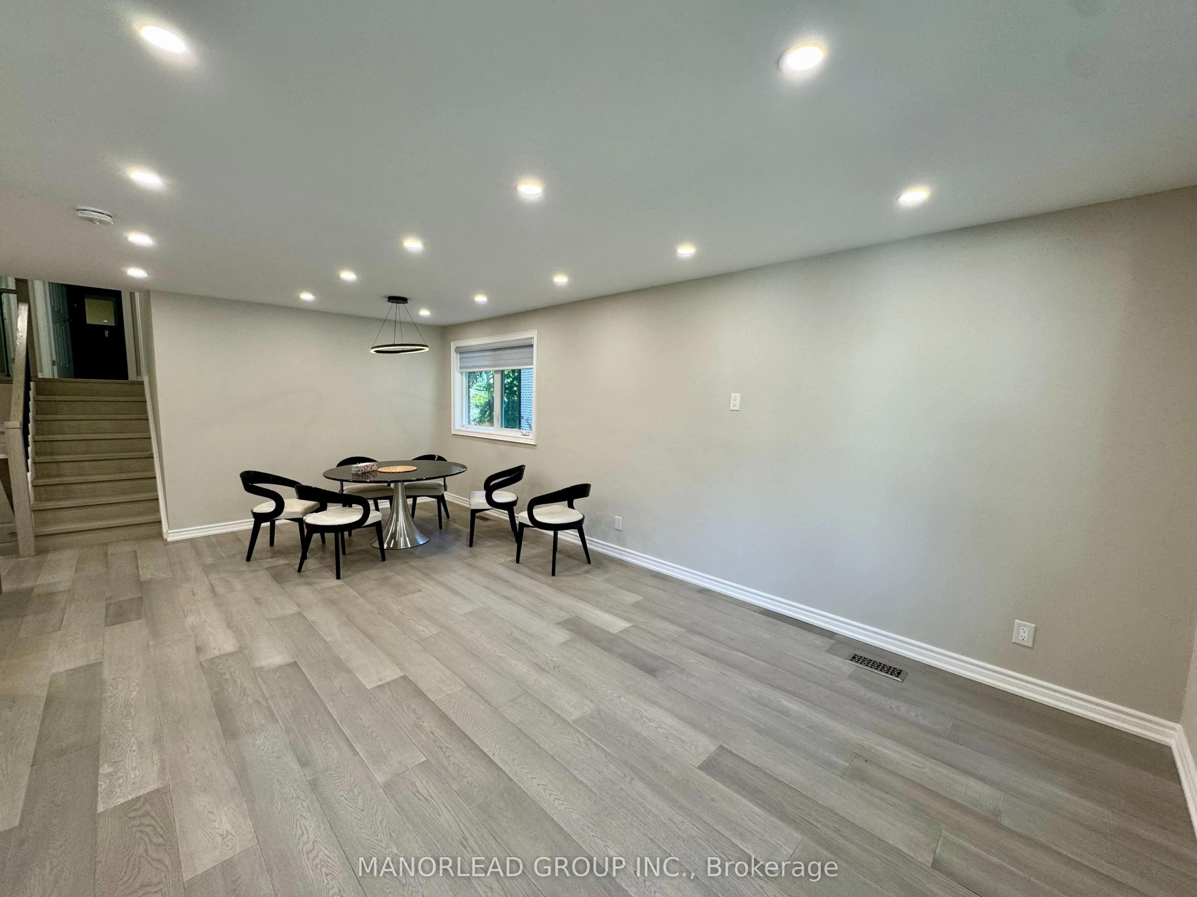 19 Waring Court, #Upper