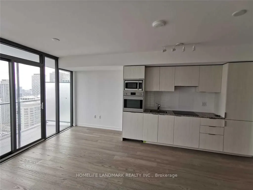 11 Wellesley Street W, #2001