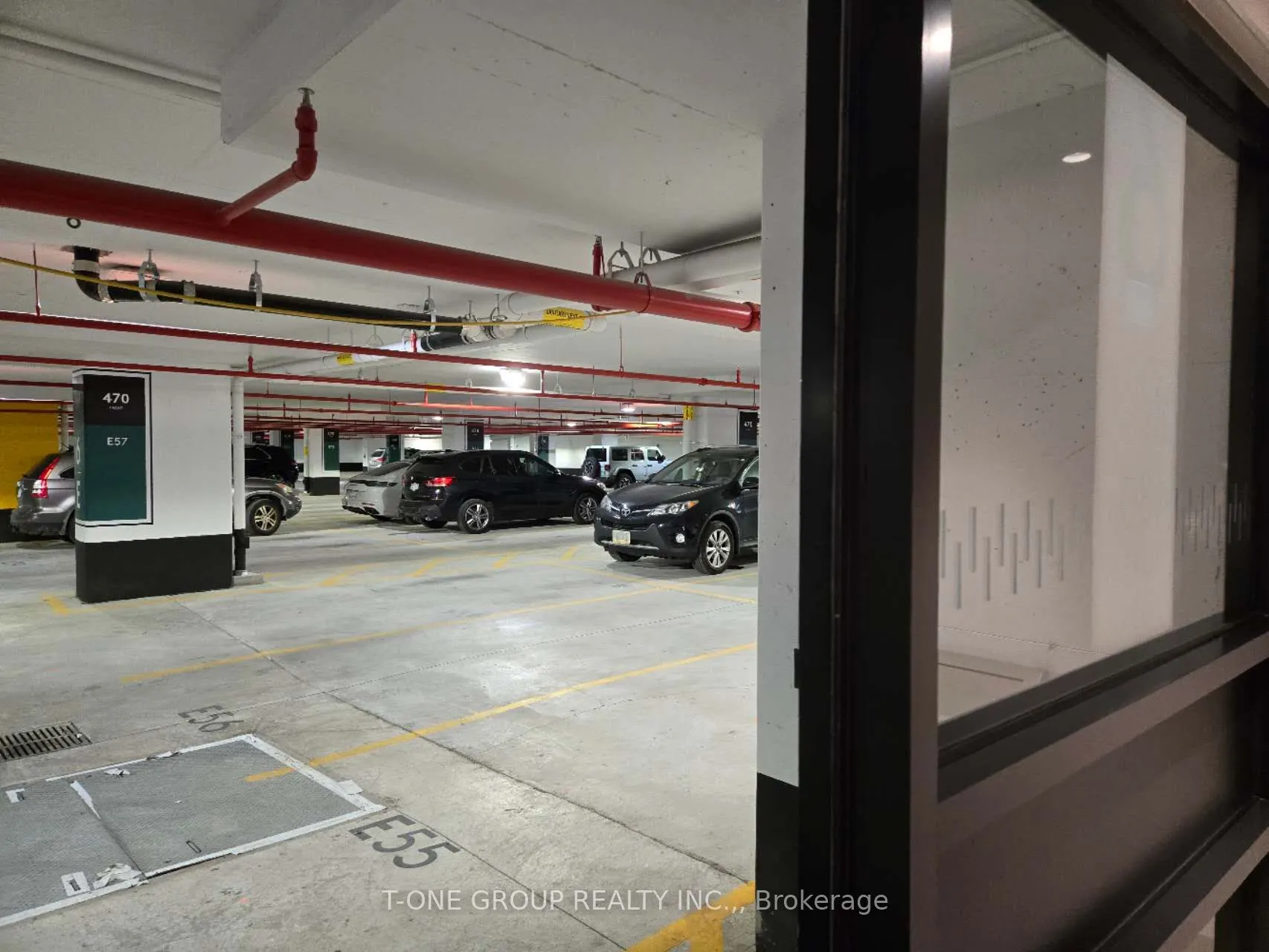 480 Front Street W, #803
