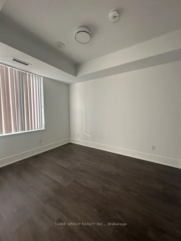 480 Front Street W, #803