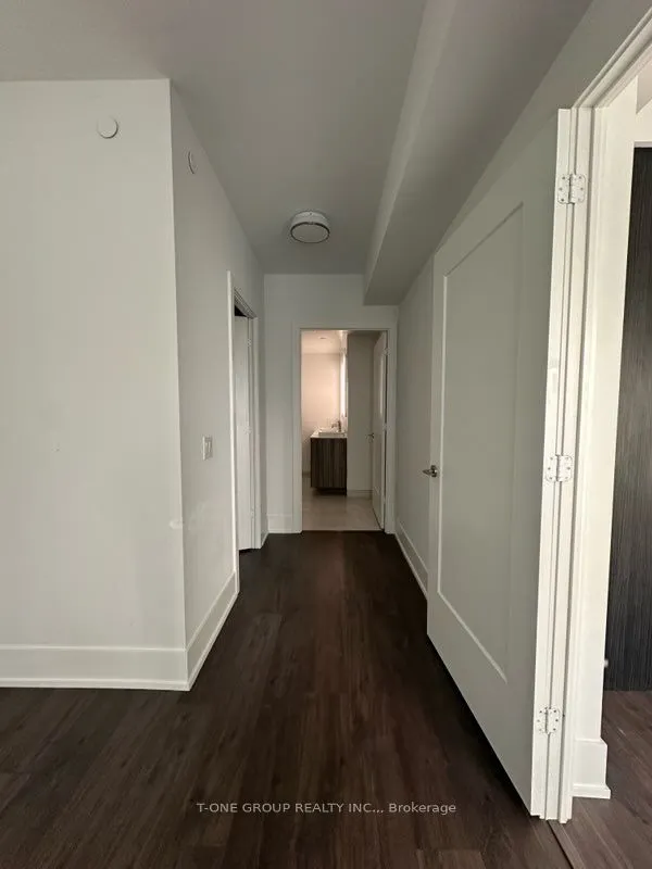 480 Front Street W, #803