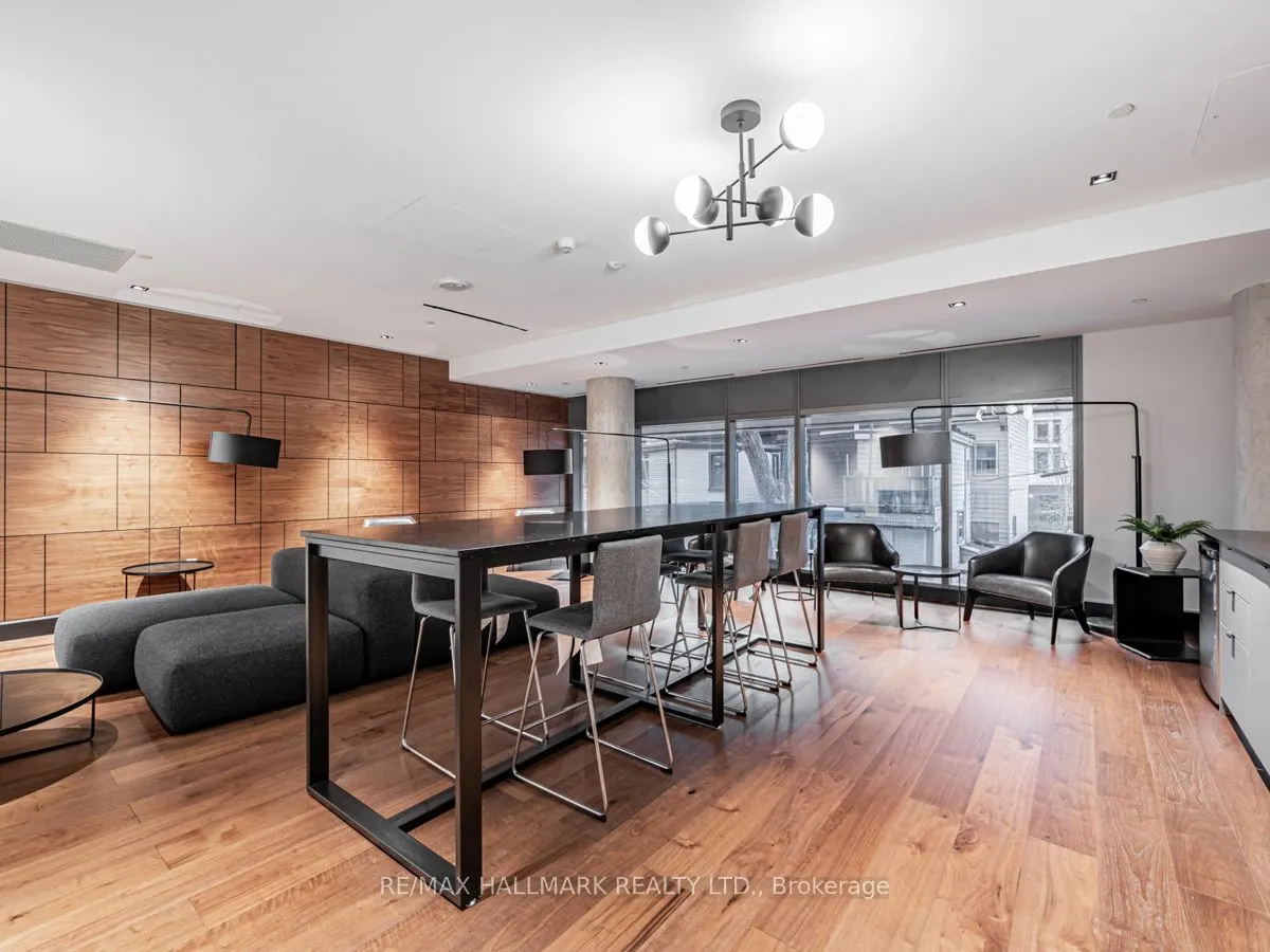 501 Adelaide Street W, #10
