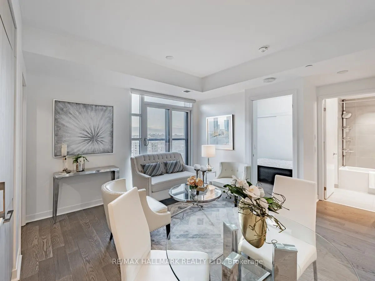501 Adelaide Street W, #10