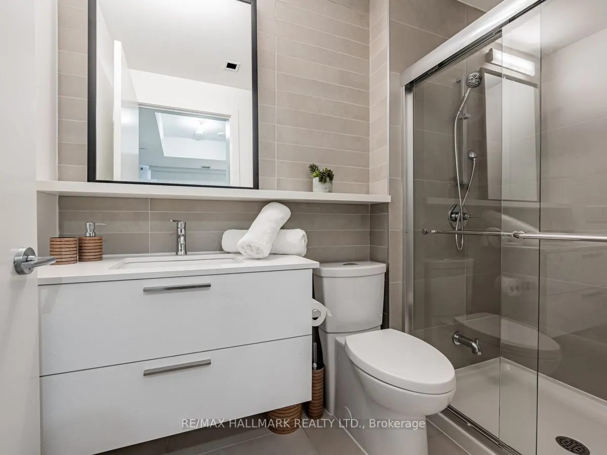 501 Adelaide Street W, #10