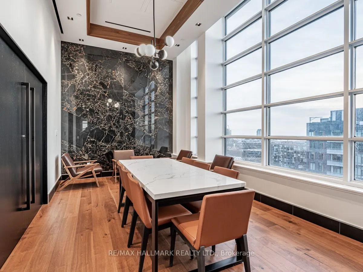 501 Adelaide Street W, #10