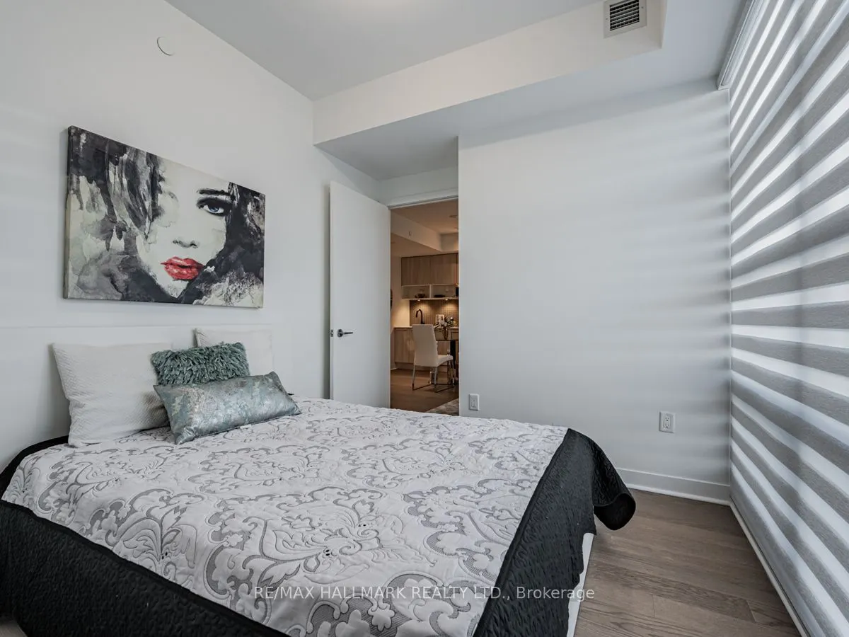 501 Adelaide Street W, #10