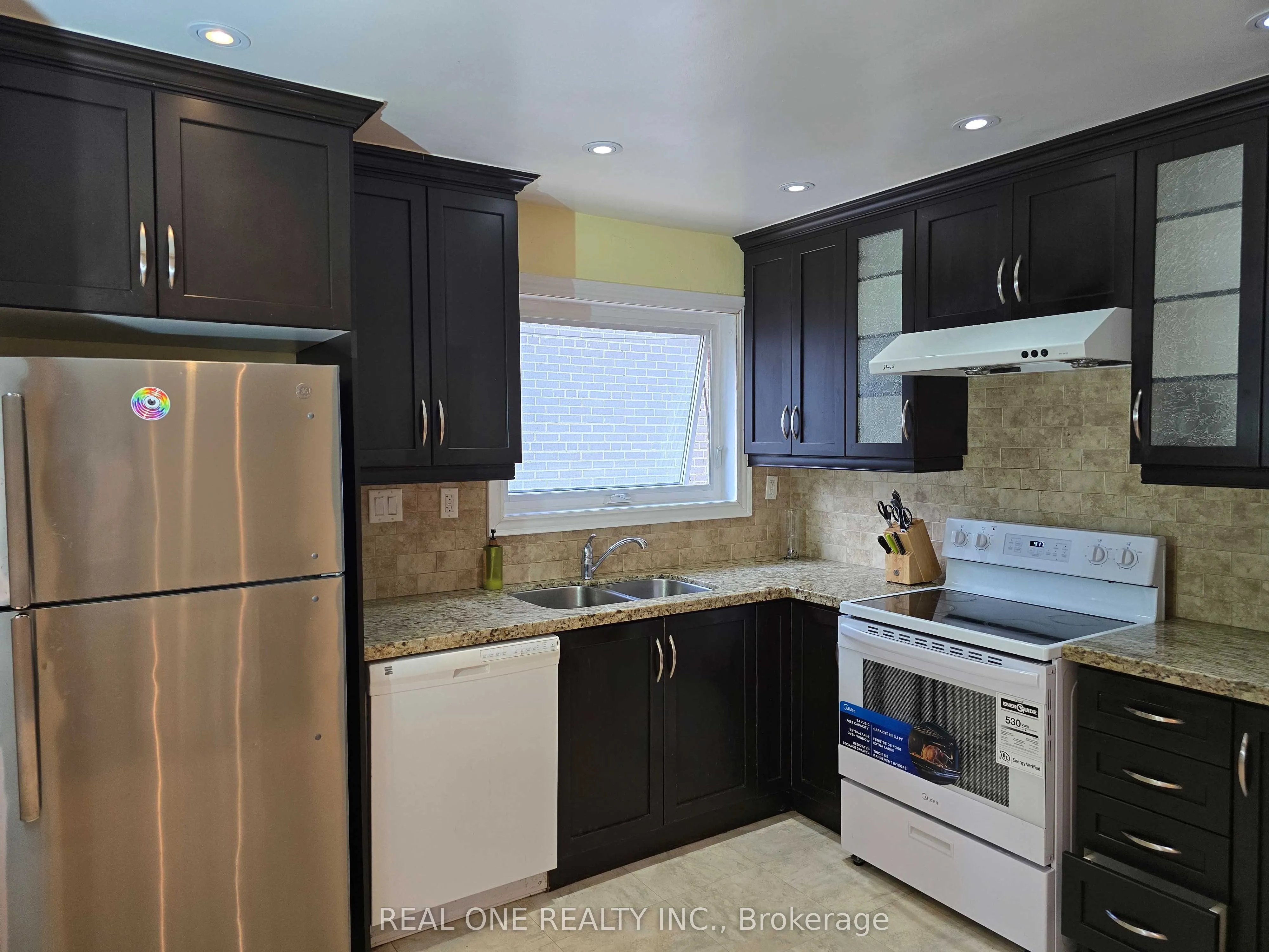 37 Bessarion Road