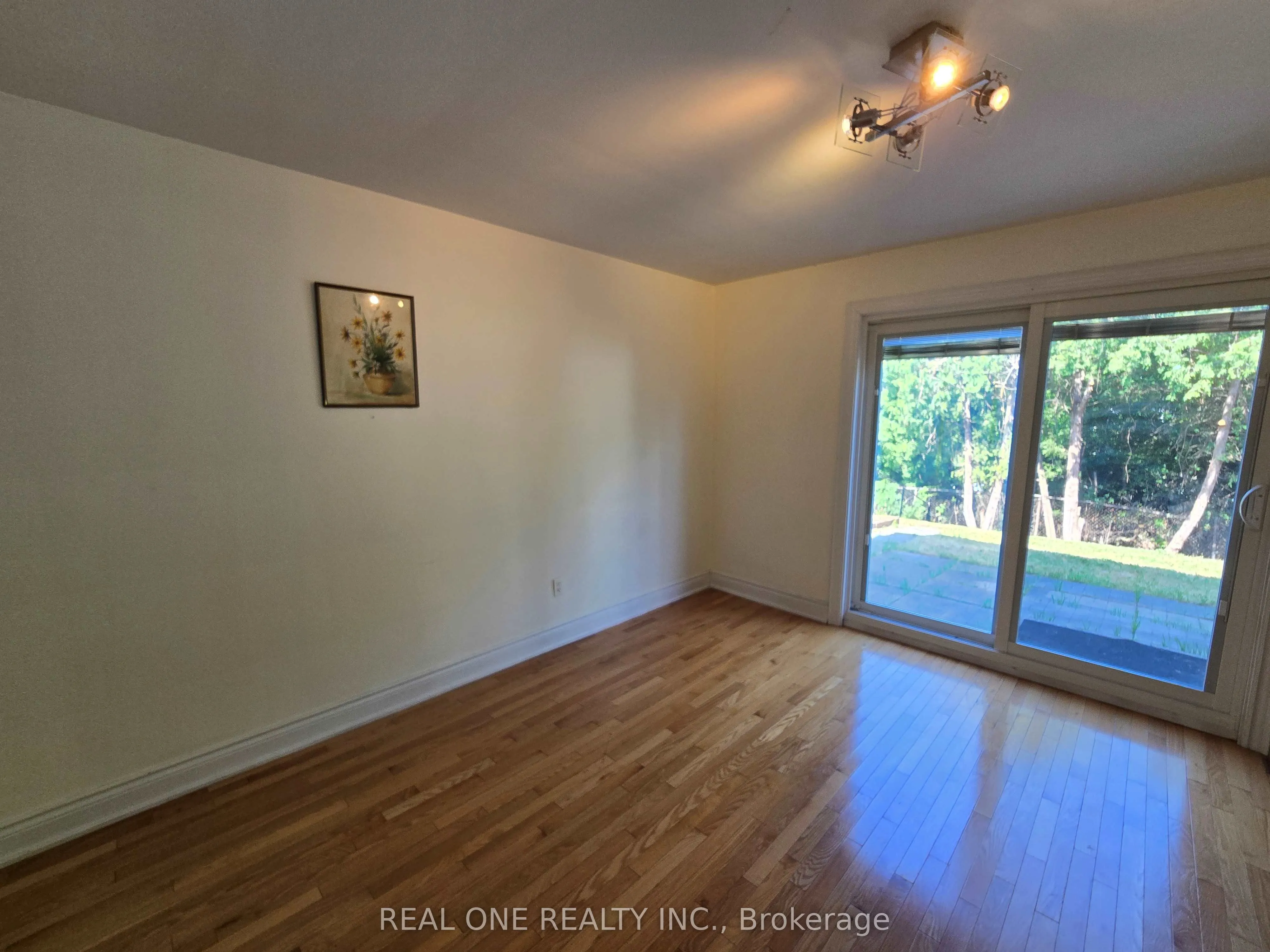 37 Bessarion Road