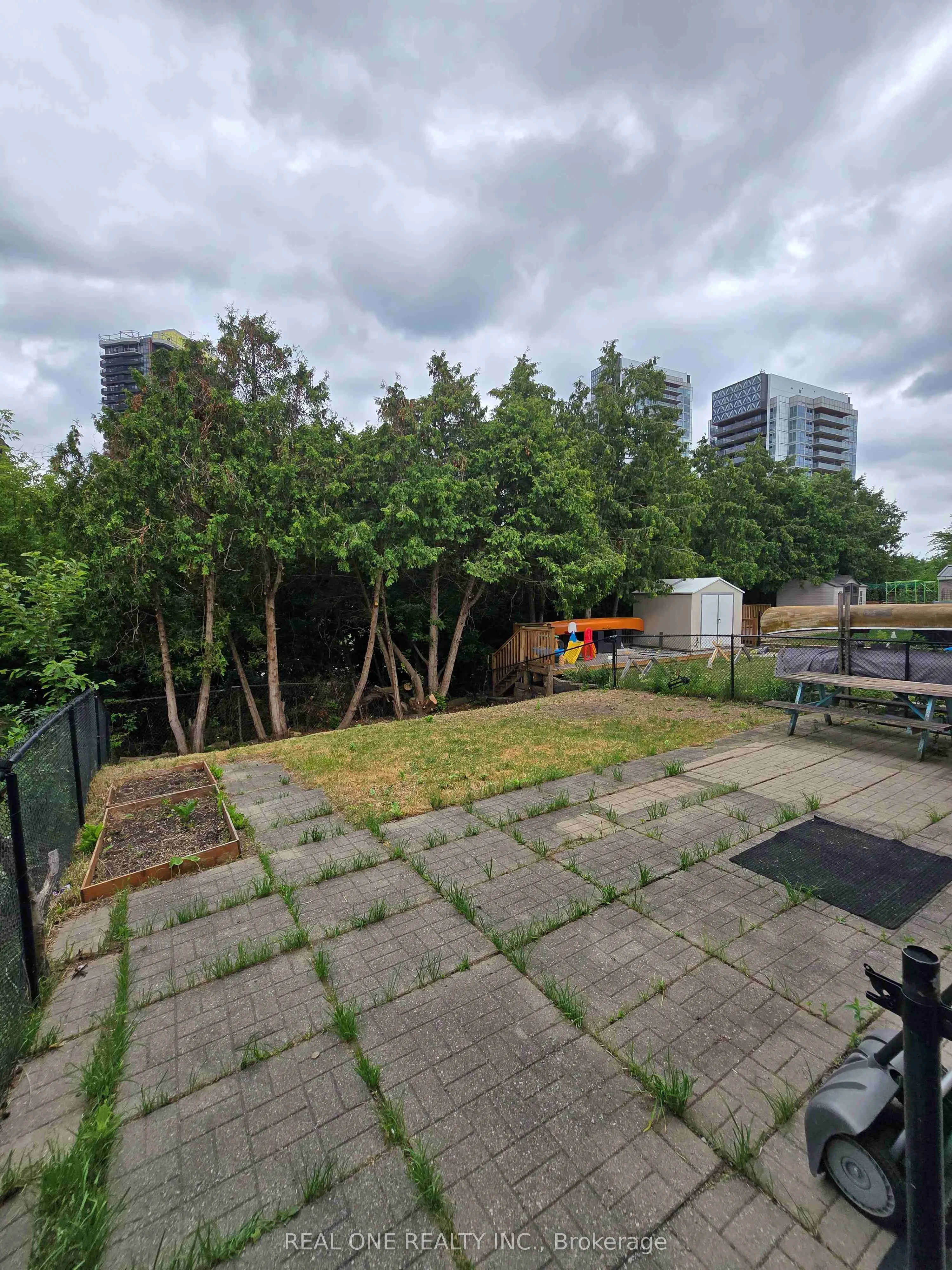 37 Bessarion Road