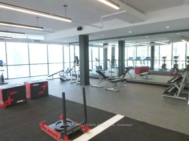 85 Wood Street, #1005