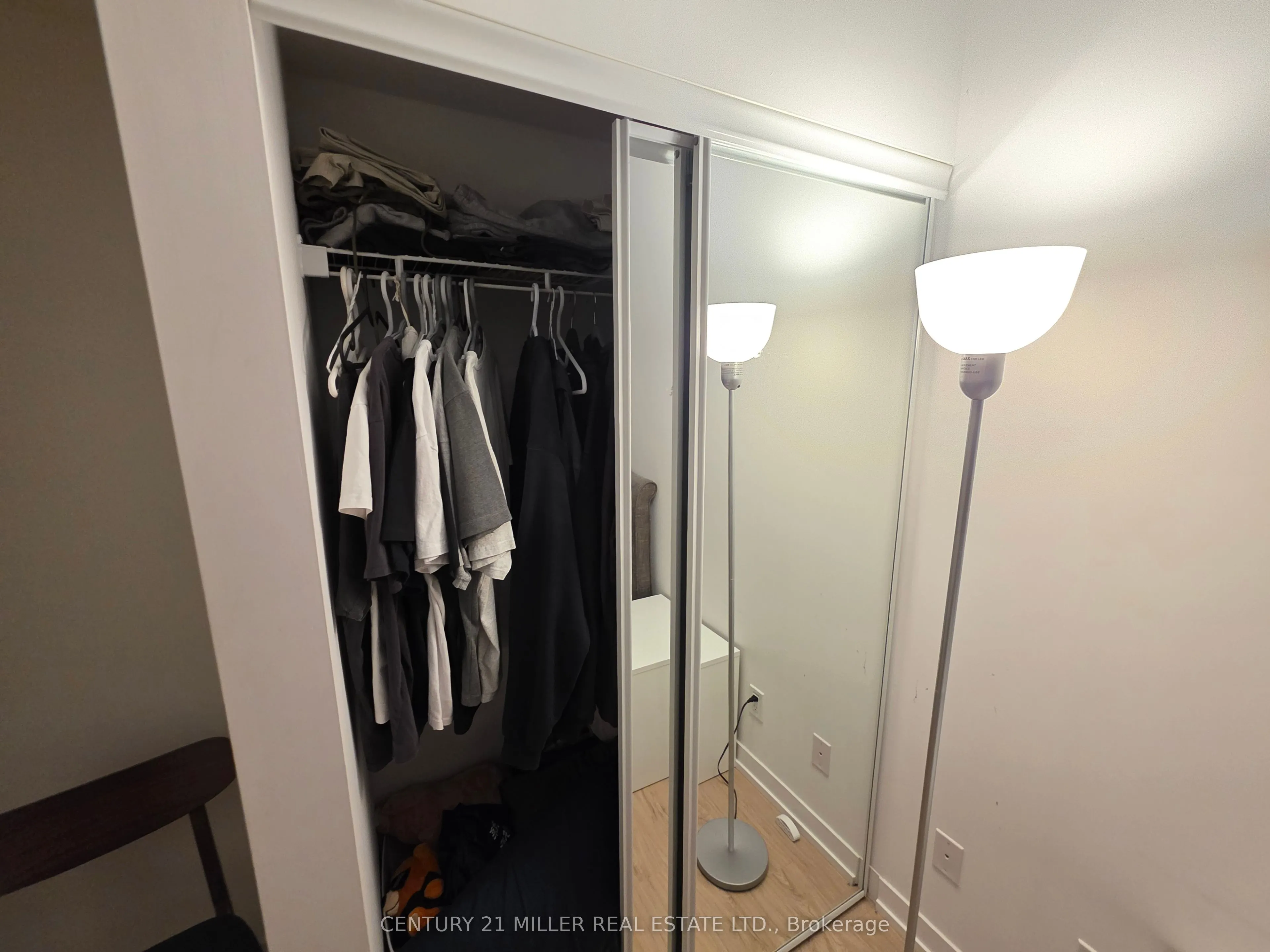 85 Wood Street, #1005