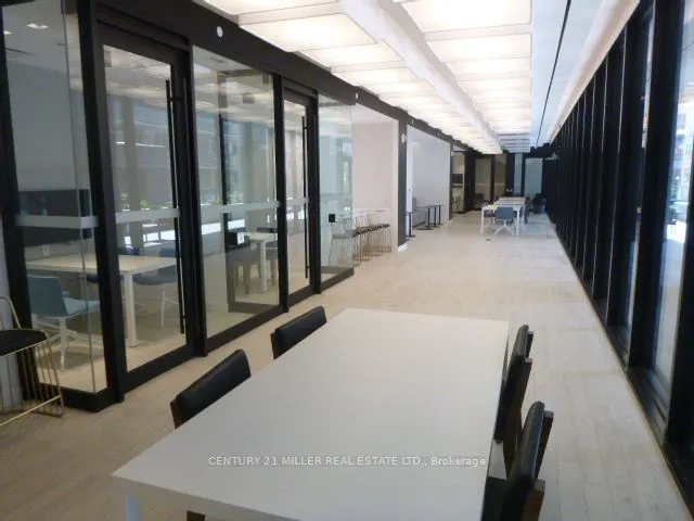 85 Wood Street, #1005