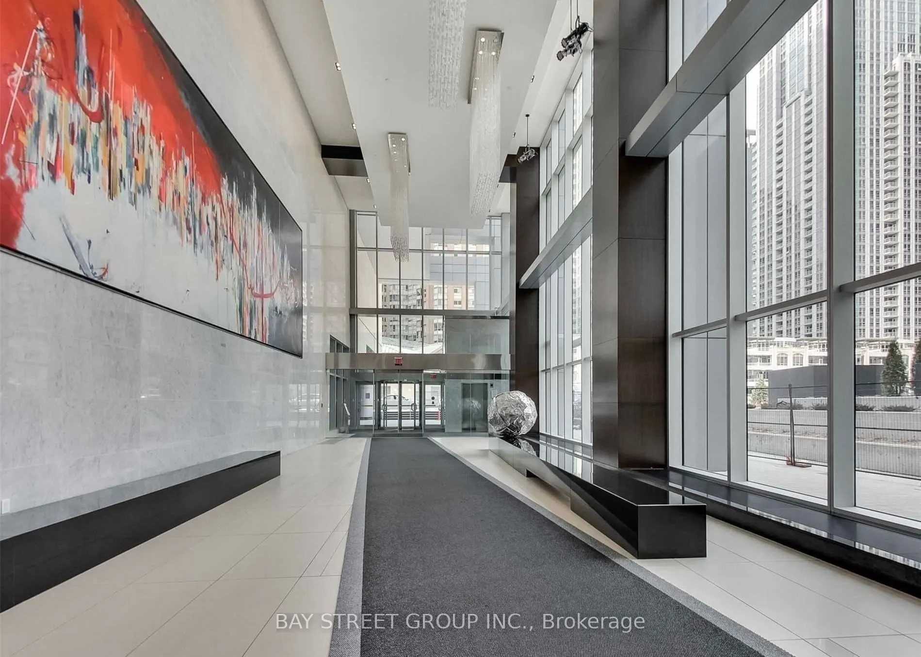 386 Yonge Street, #2213