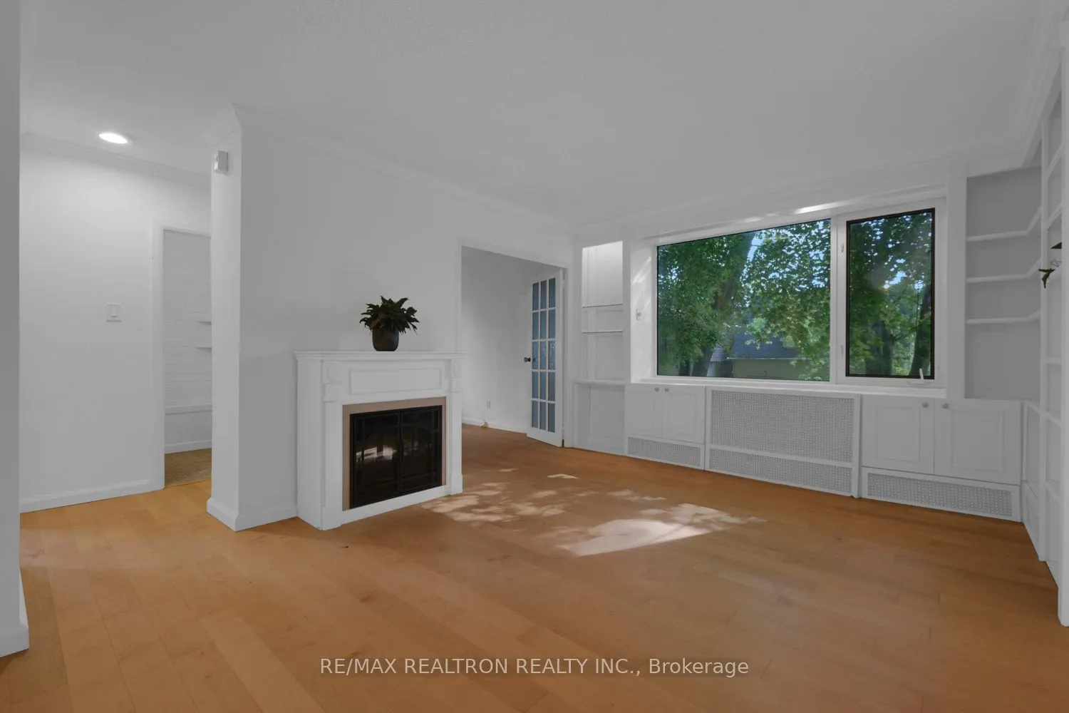 1901 Bayview Avenue, #109