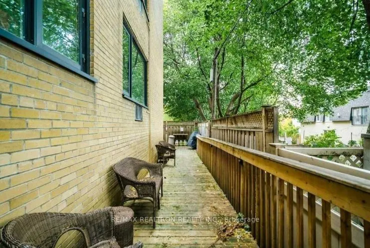 1901 Bayview Avenue, #109