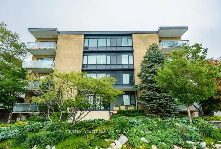 1901 Bayview Avenue, #109