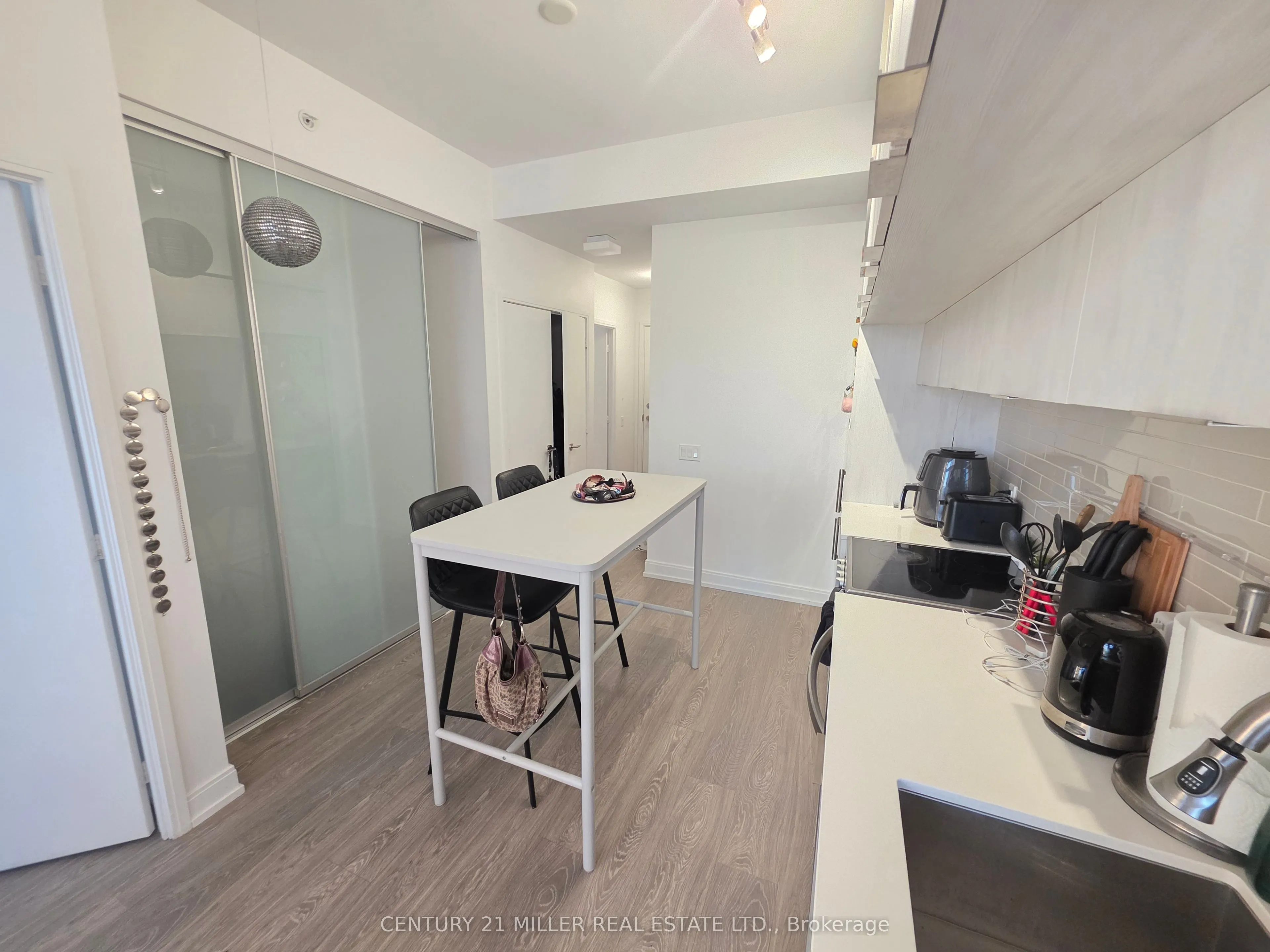 181 Dundas Street E, #3001