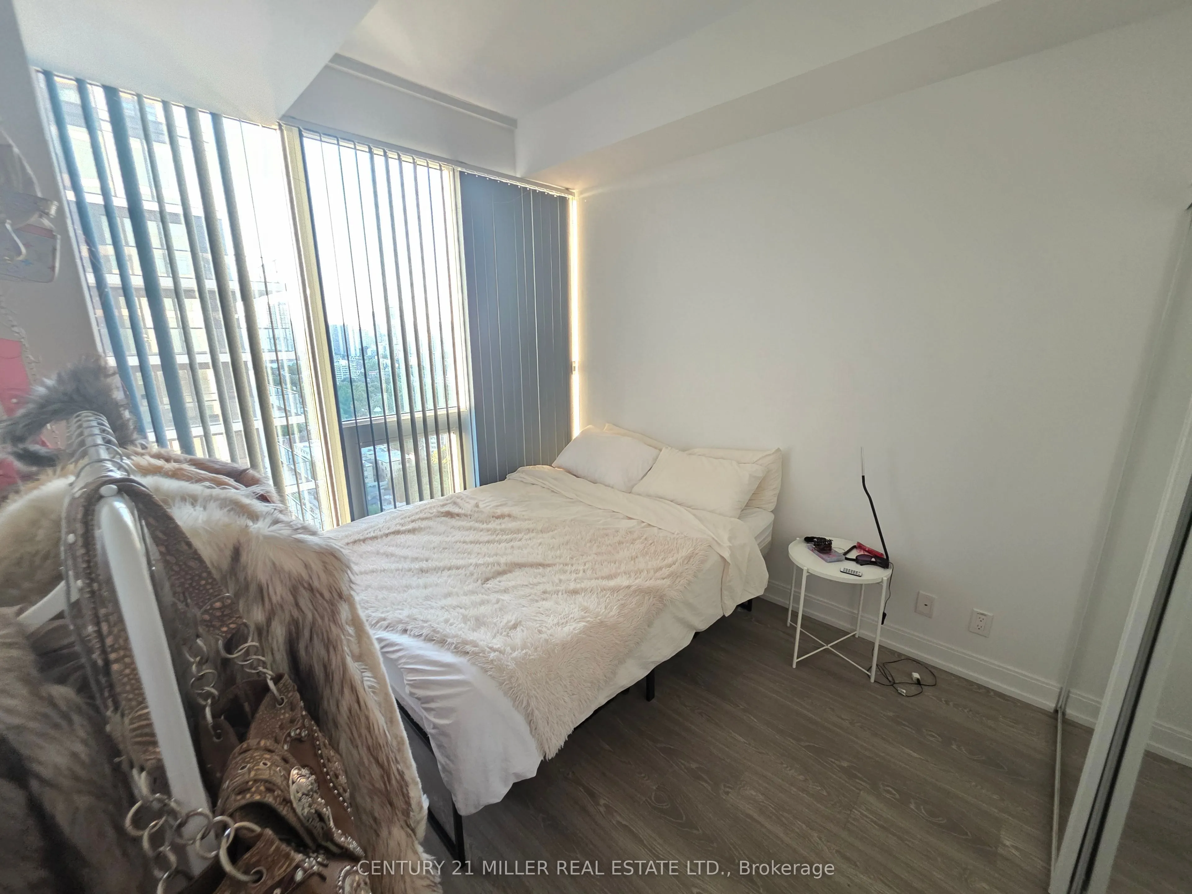 181 Dundas Street E, #3001