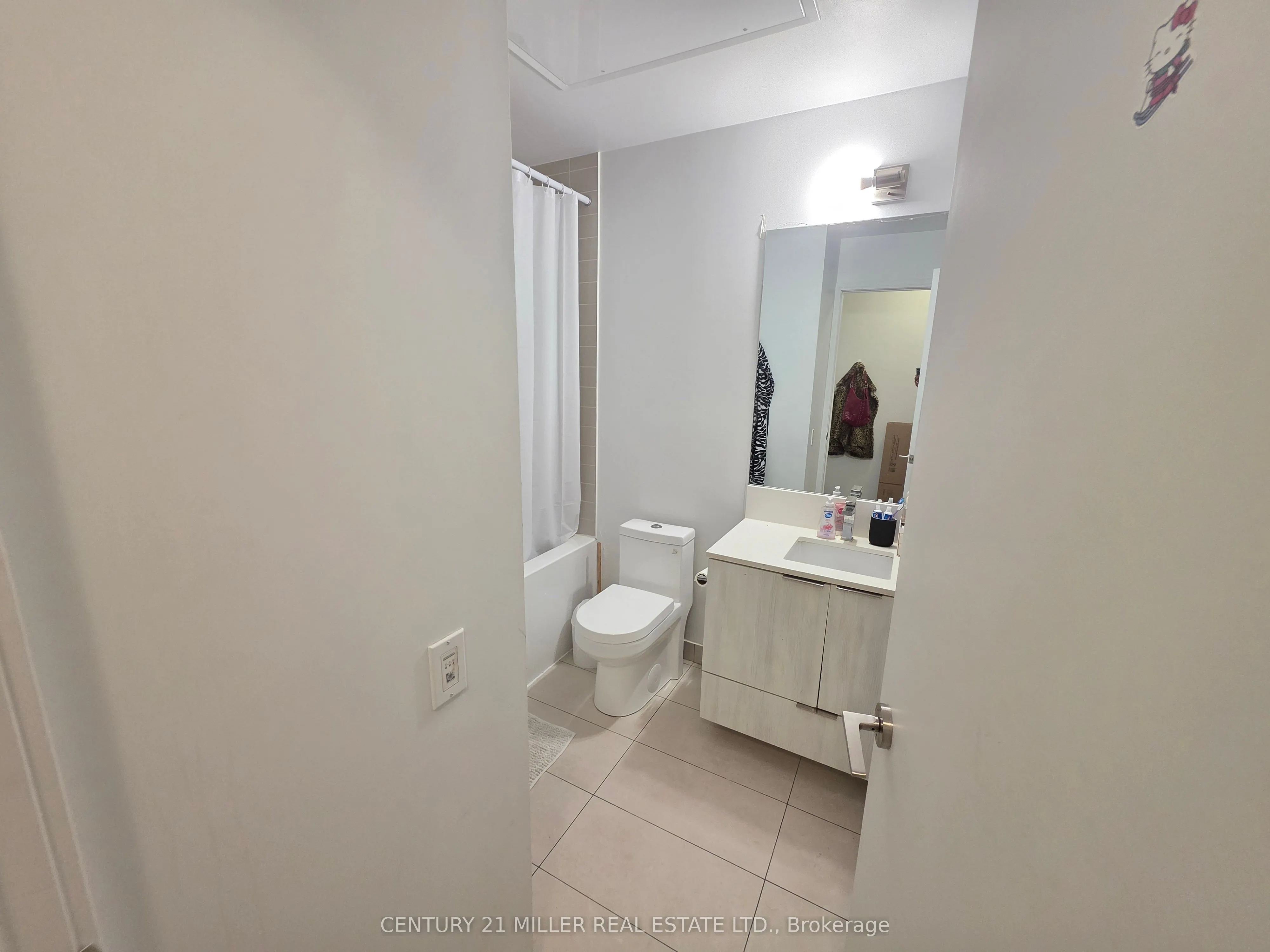 181 Dundas Street E, #3001