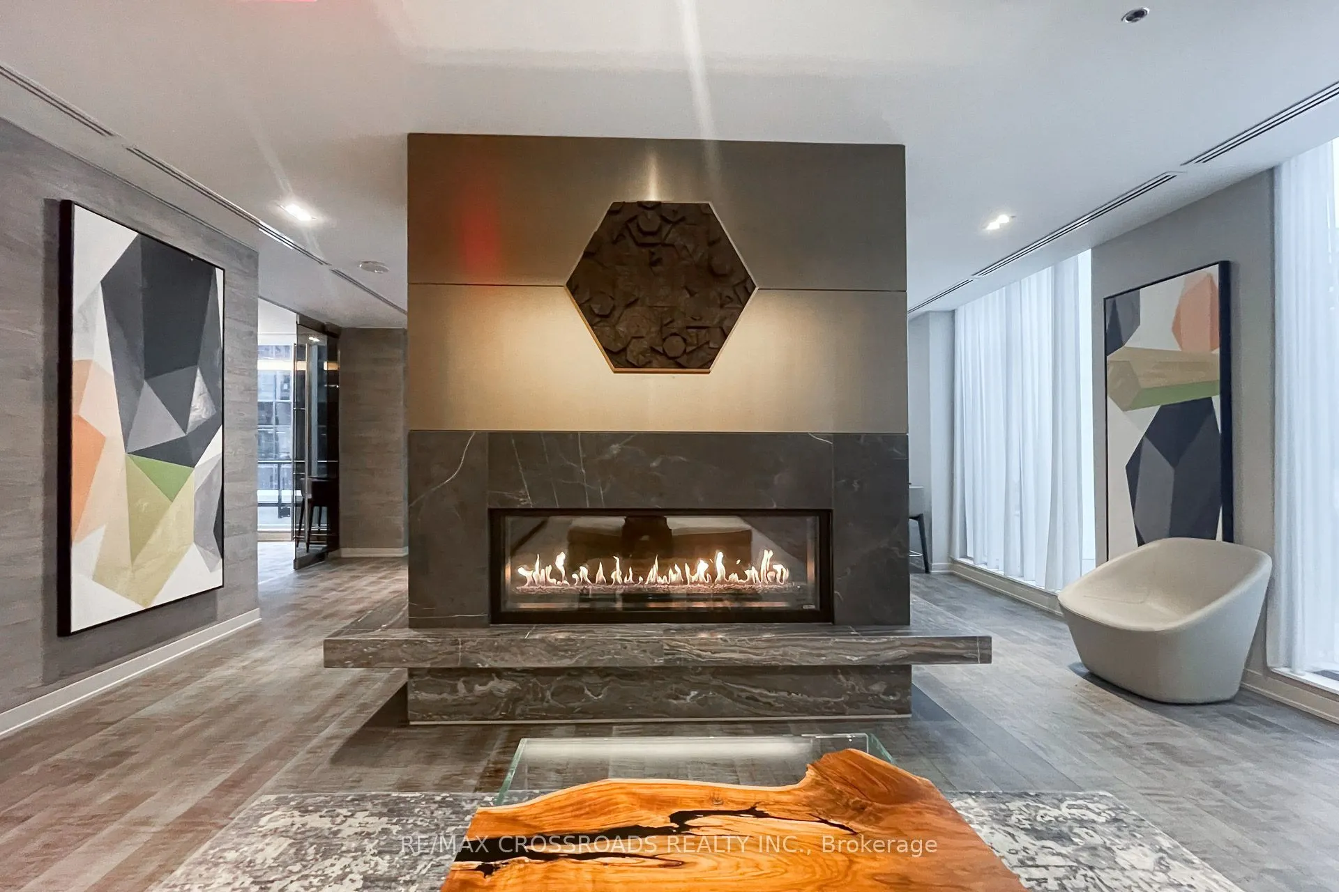 88 Scott Street, #3405