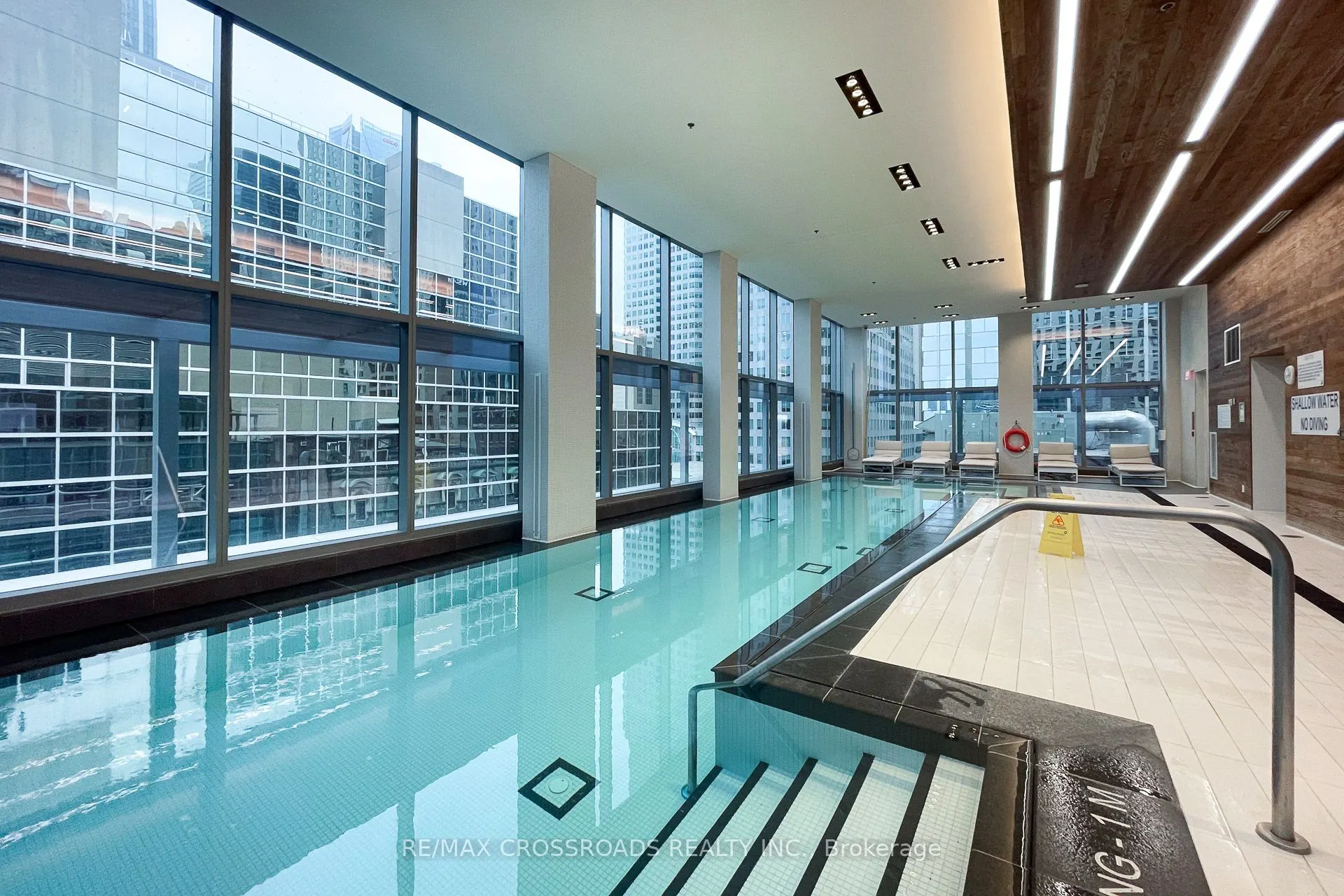 88 Scott Street, #3405