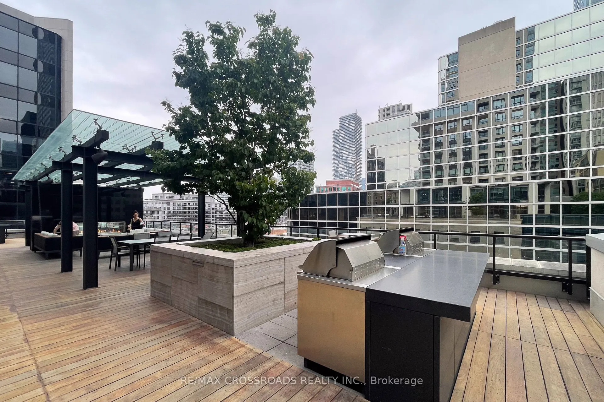 88 Scott Street, #3405