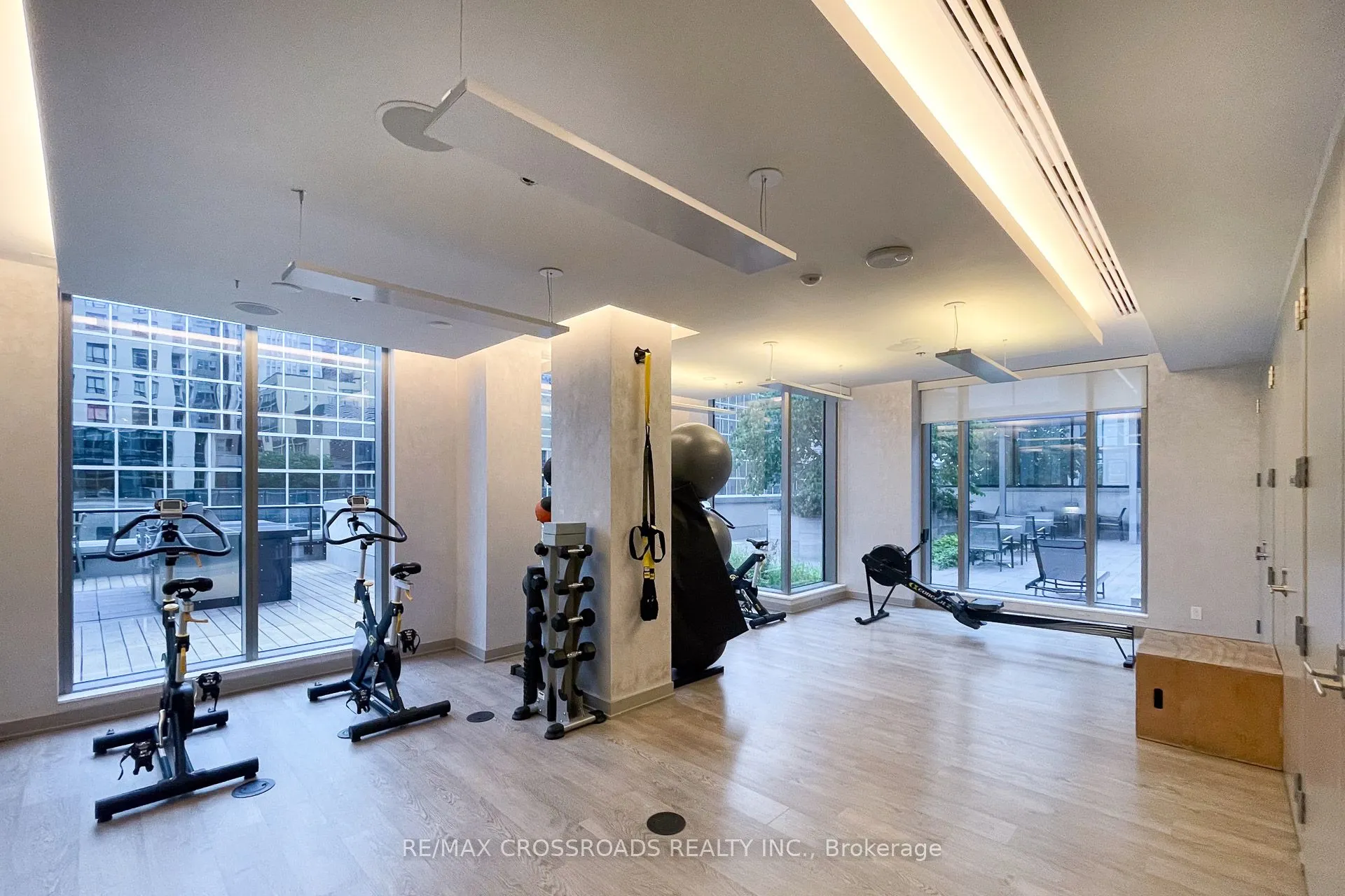 88 Scott Street, #3405
