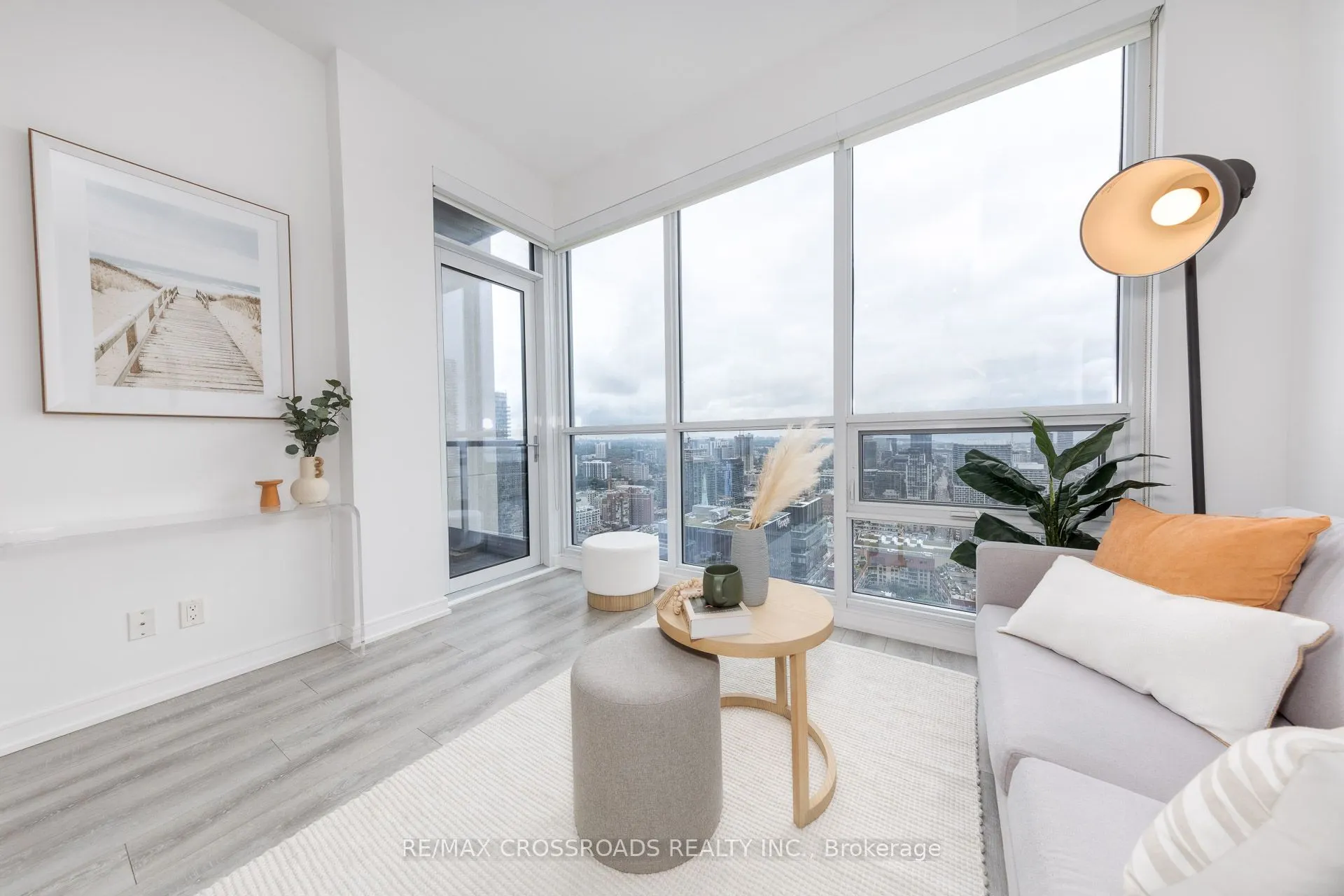 88 Scott Street, #3405
