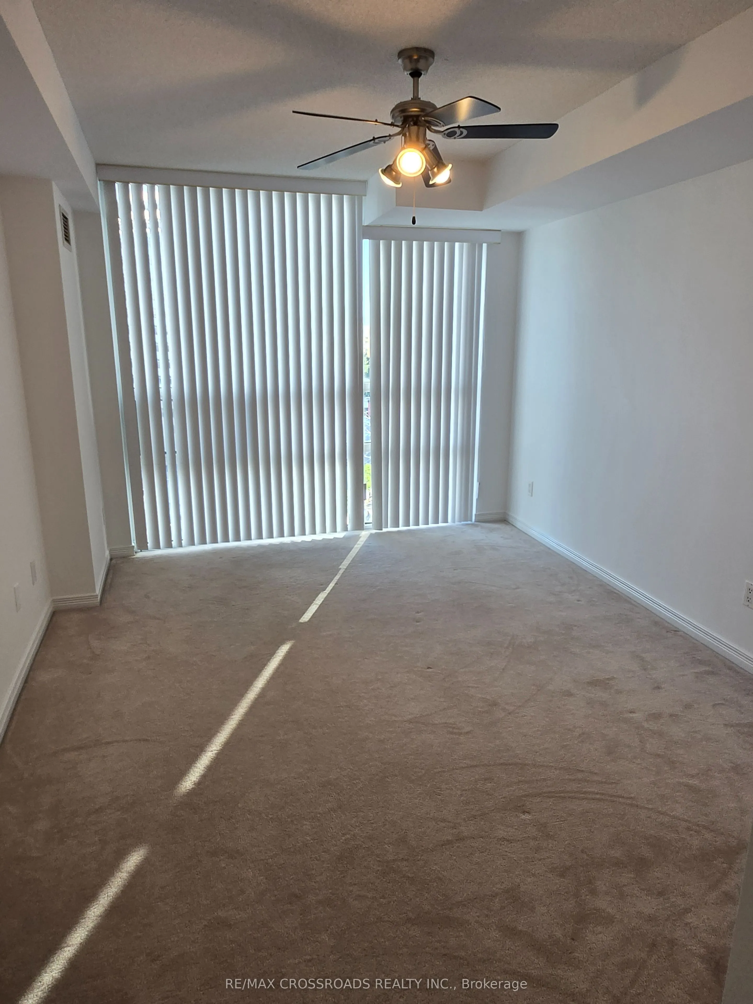 509 Beecroft Road, #1512