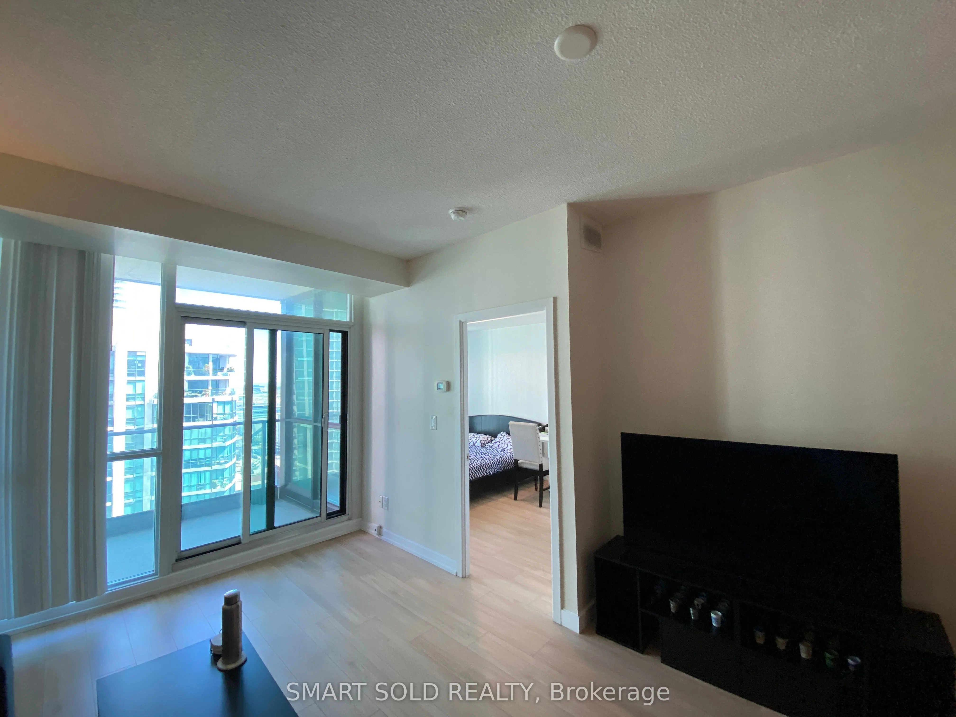 33 Bay Street, #2807