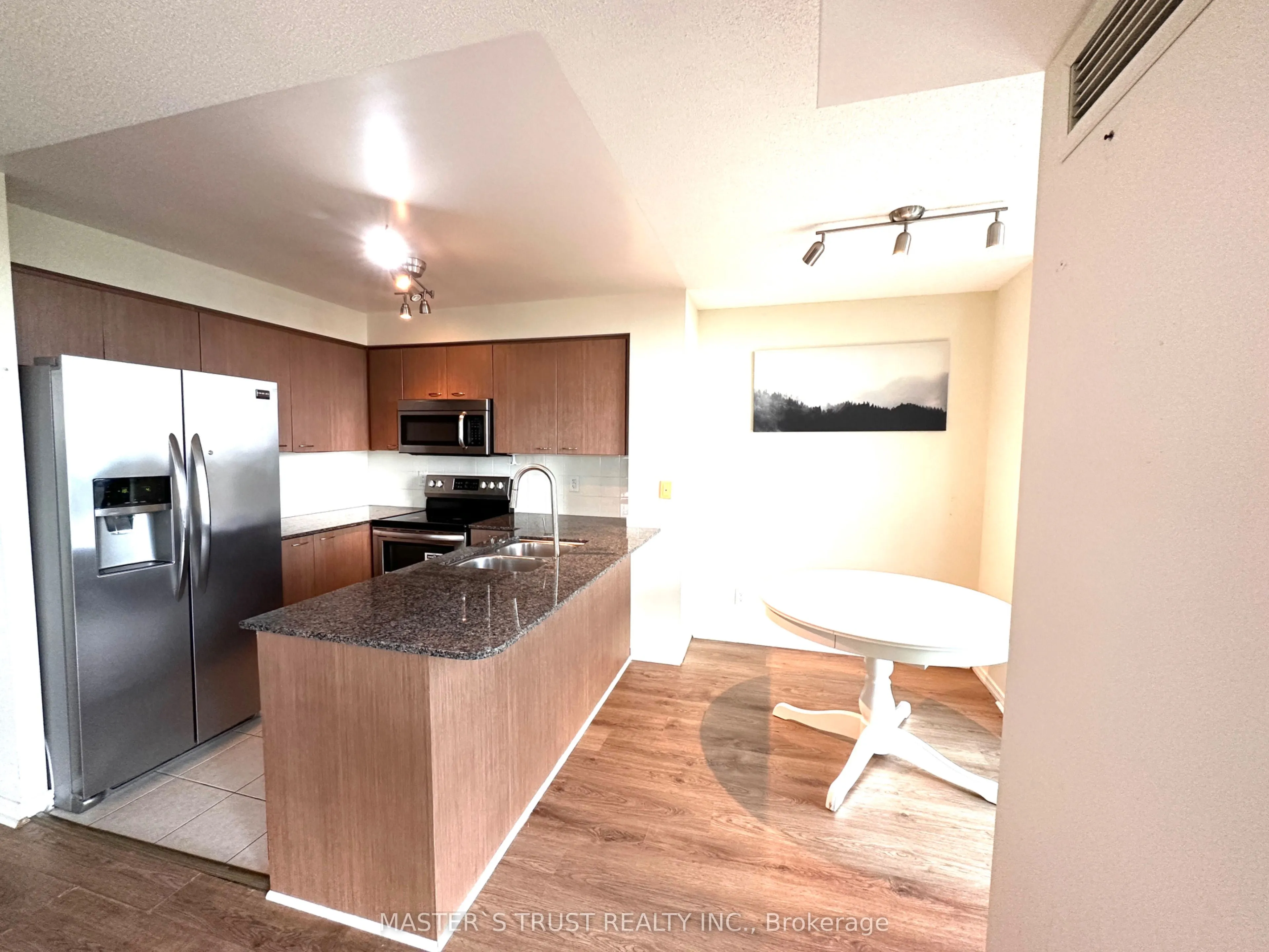 503 Beecroft Road, #1906