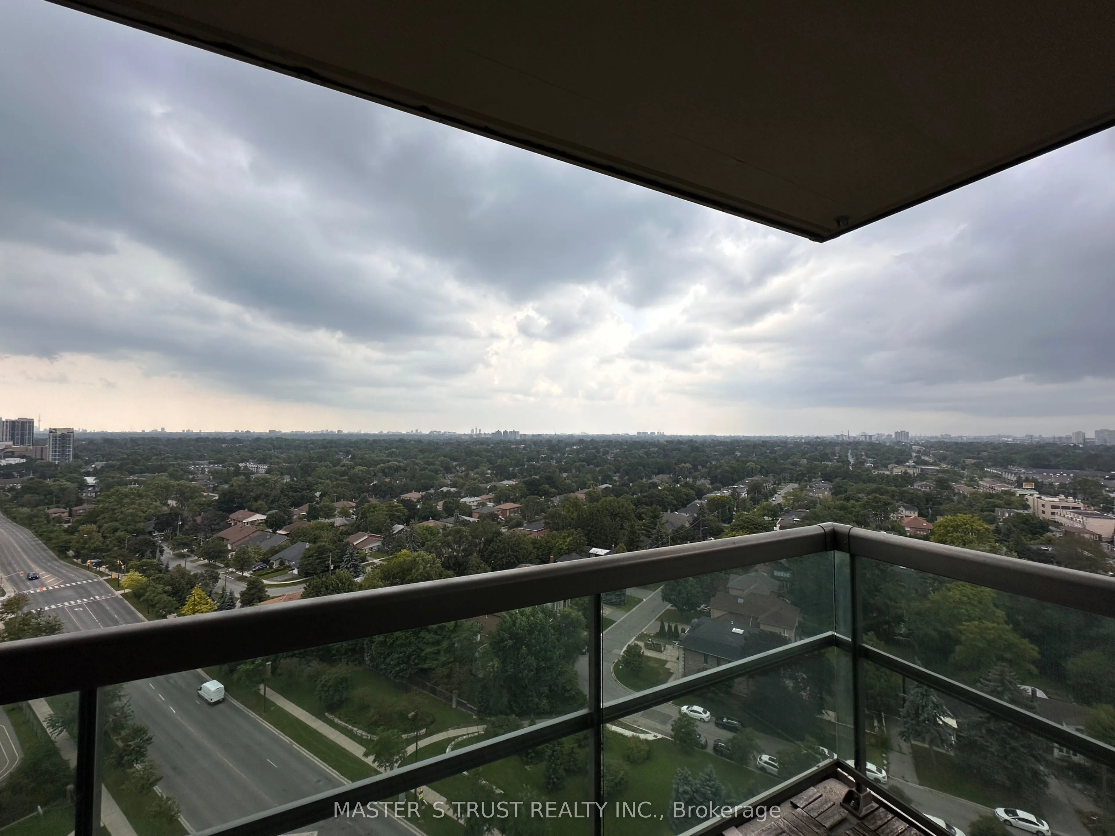 503 Beecroft Road, #1906
