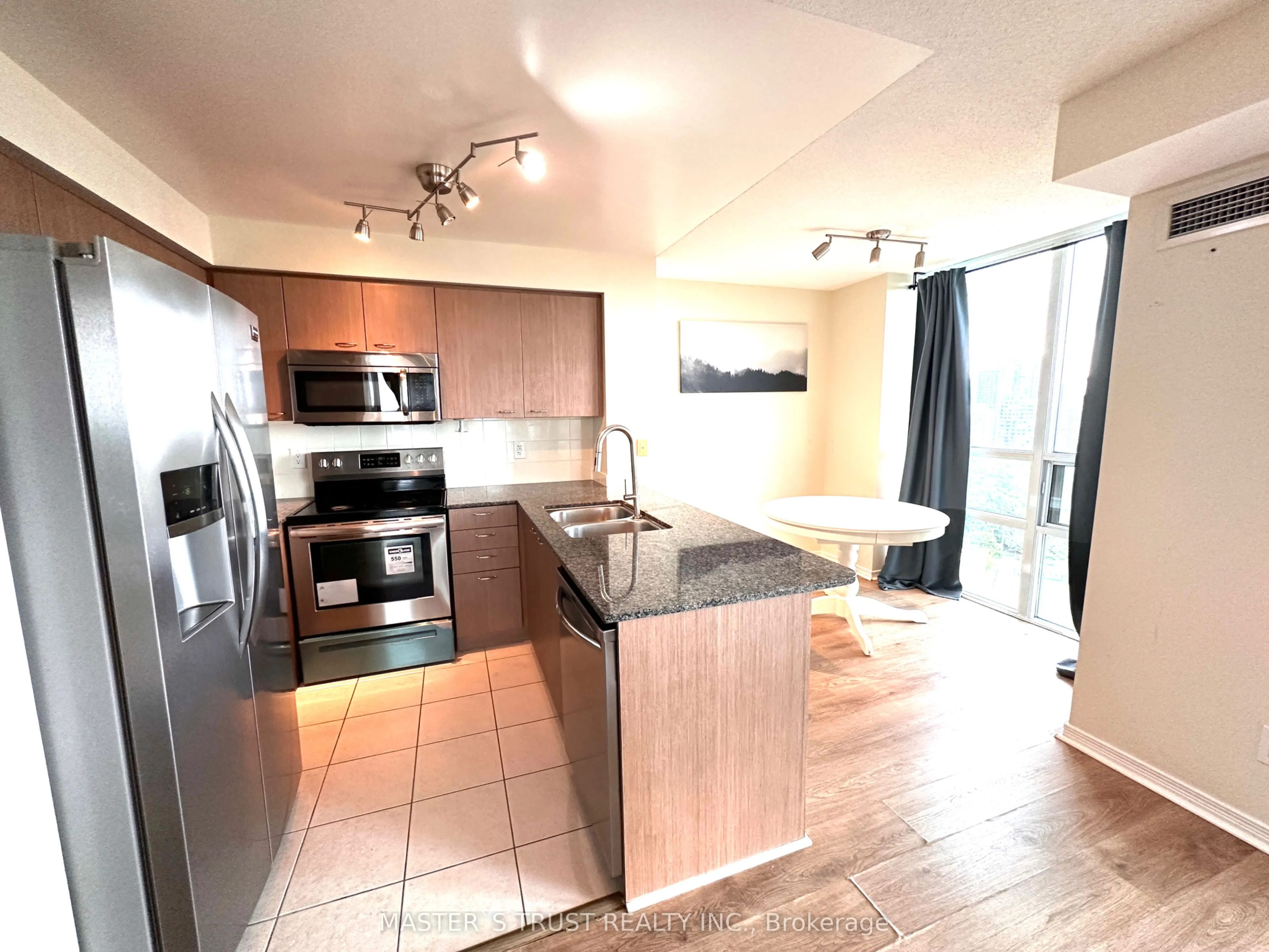 503 Beecroft Road, #1906