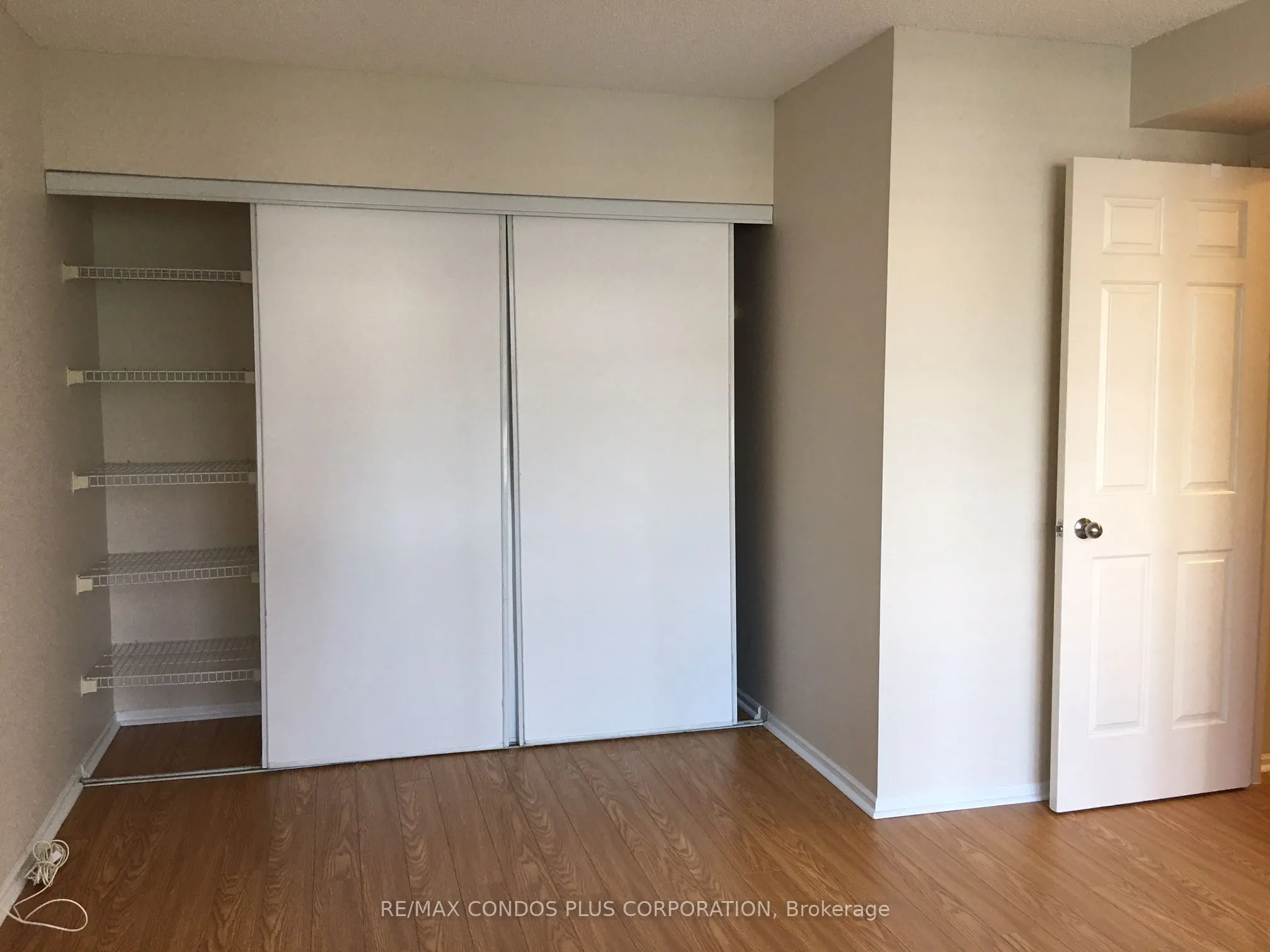 44 Gerrard Street W, #503