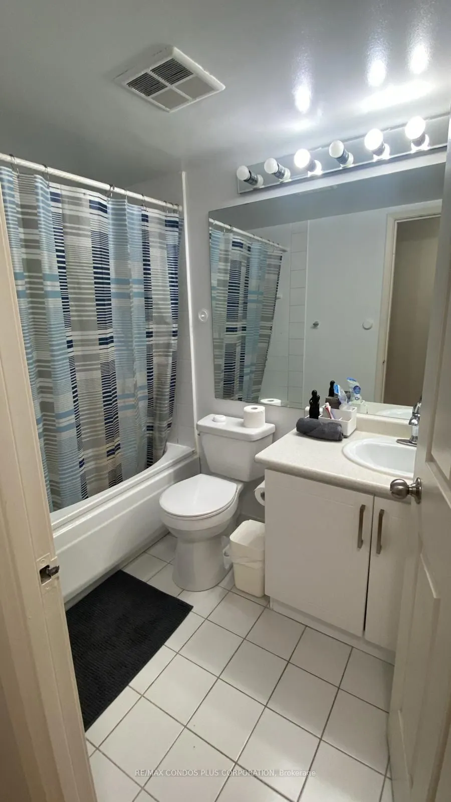 44 Gerrard Street W, #503