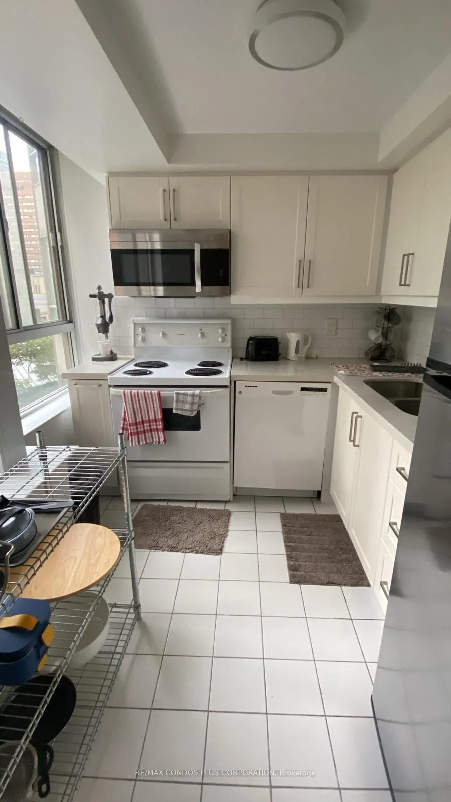 44 Gerrard Street W, #503